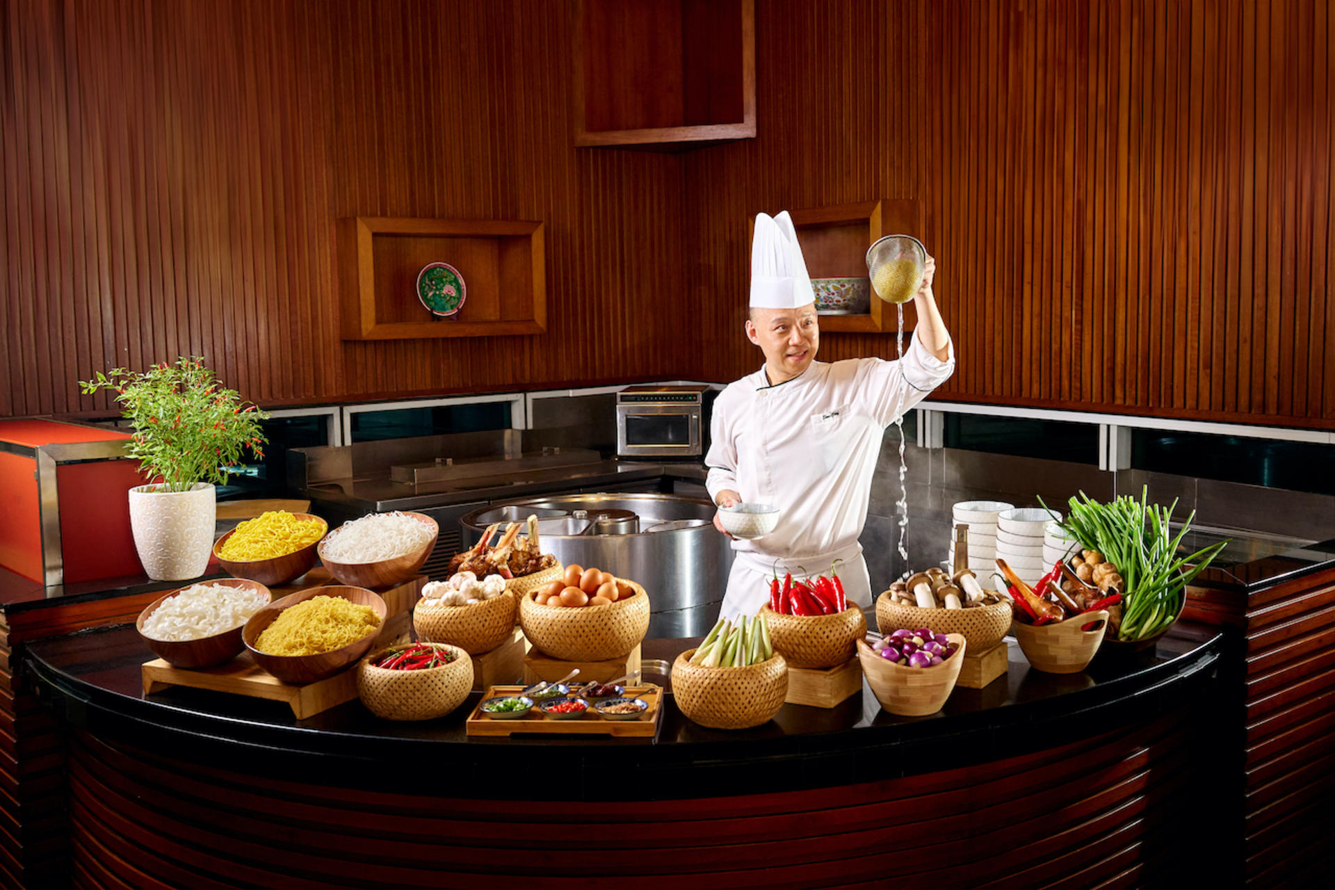Oscar's At Conrad Singapore Marina Bay - Thumbnail 10