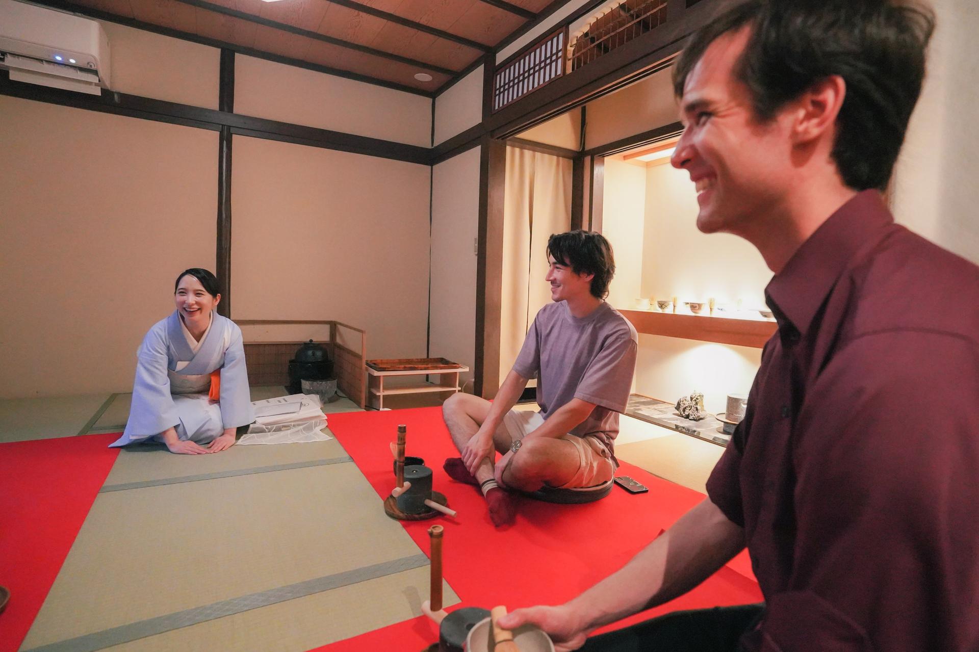 Kyoto Gion Tea ceremony & Wabi-sabi Walking Tour - Image 1