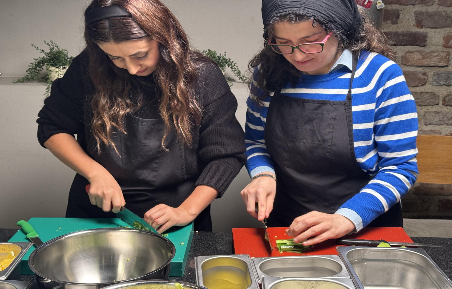 Istanbul: Turkish Cooking Class with a Professional Chef - Thumbnail 8