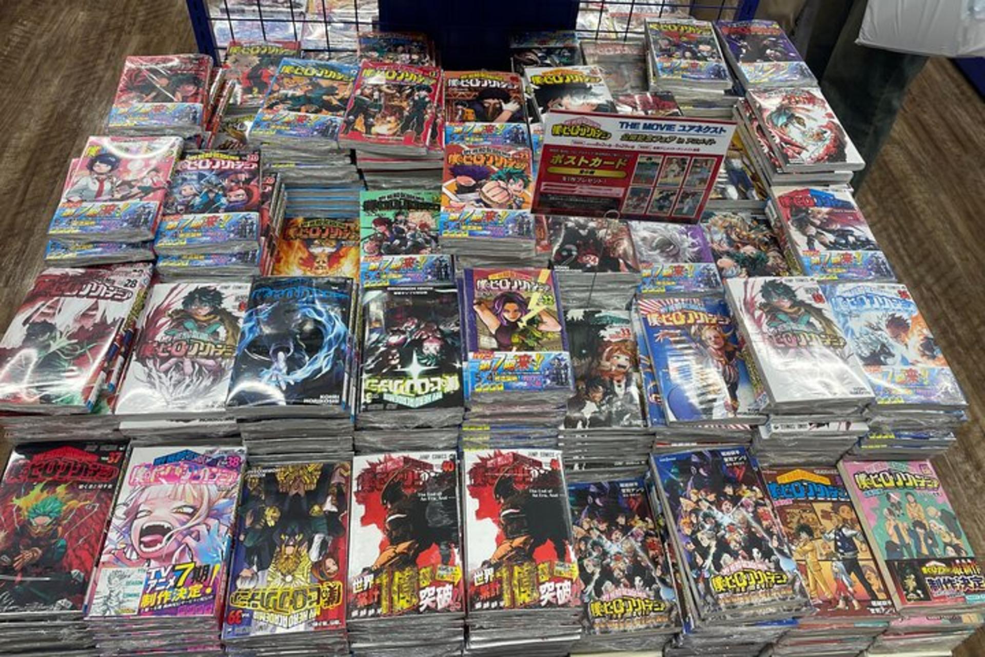 Tokyo: Akihabara Cosplay & Anime Shop Hopping - Thumbnail 10