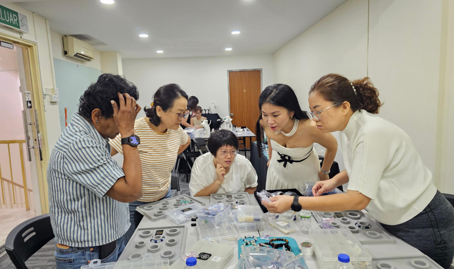 Crystal Jewelry Making Workshop in Kuala Lumpur - Image 1