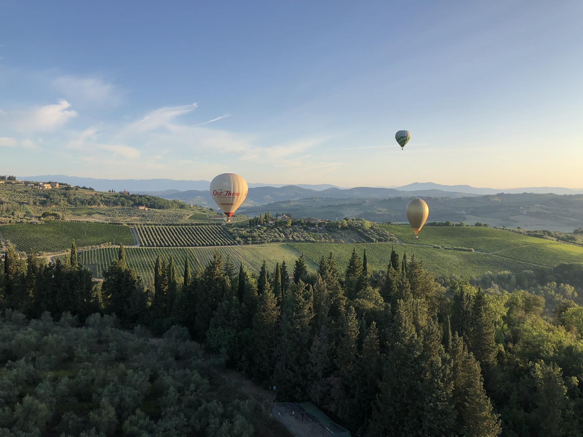 Hot Air Balloon Group Flight over Siena - Thumbnail 5