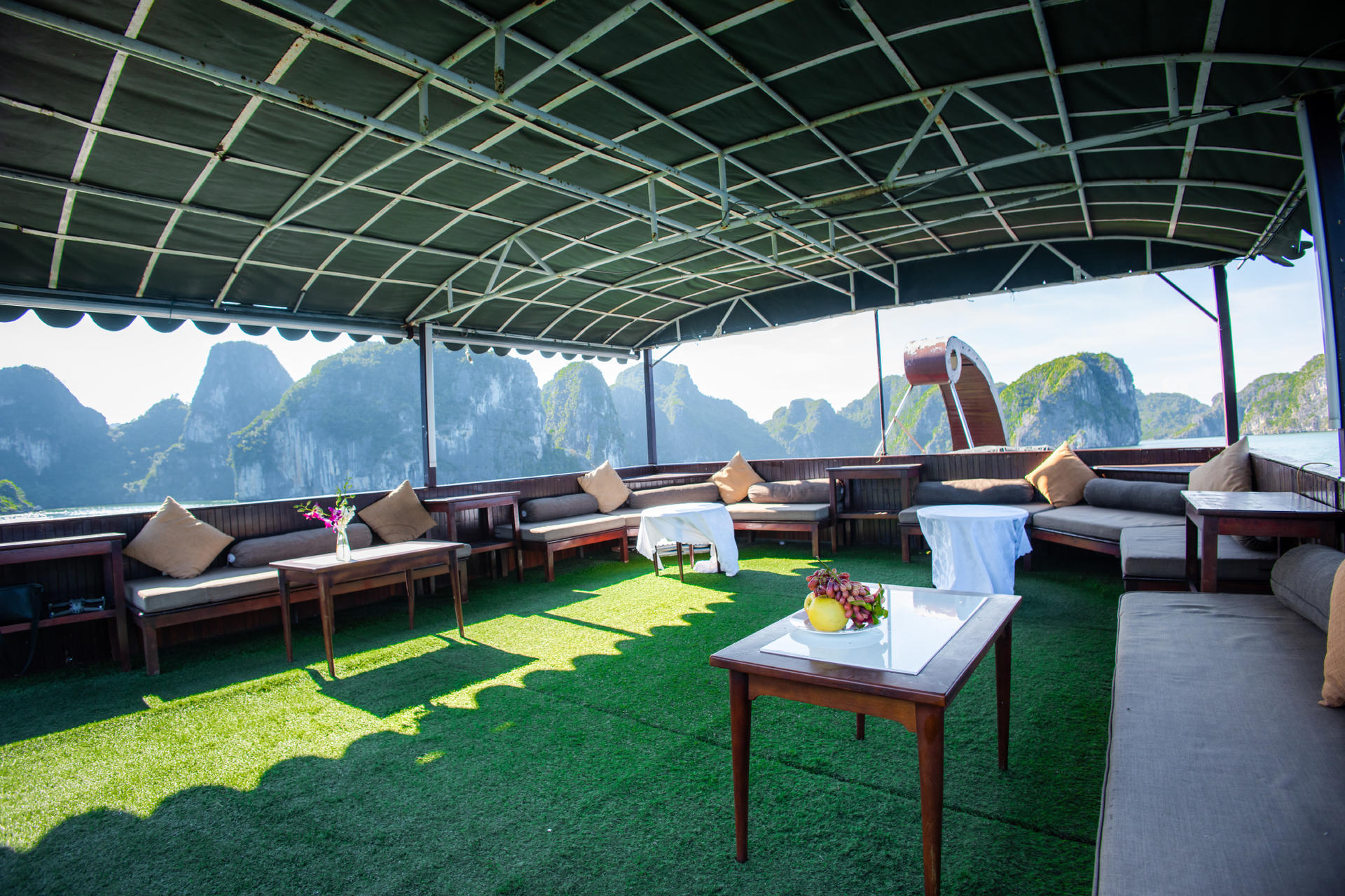 Freedom Cruise 2D1N: Ha Long Bay with Sung Sot & Ti Top - Thumbnail 14