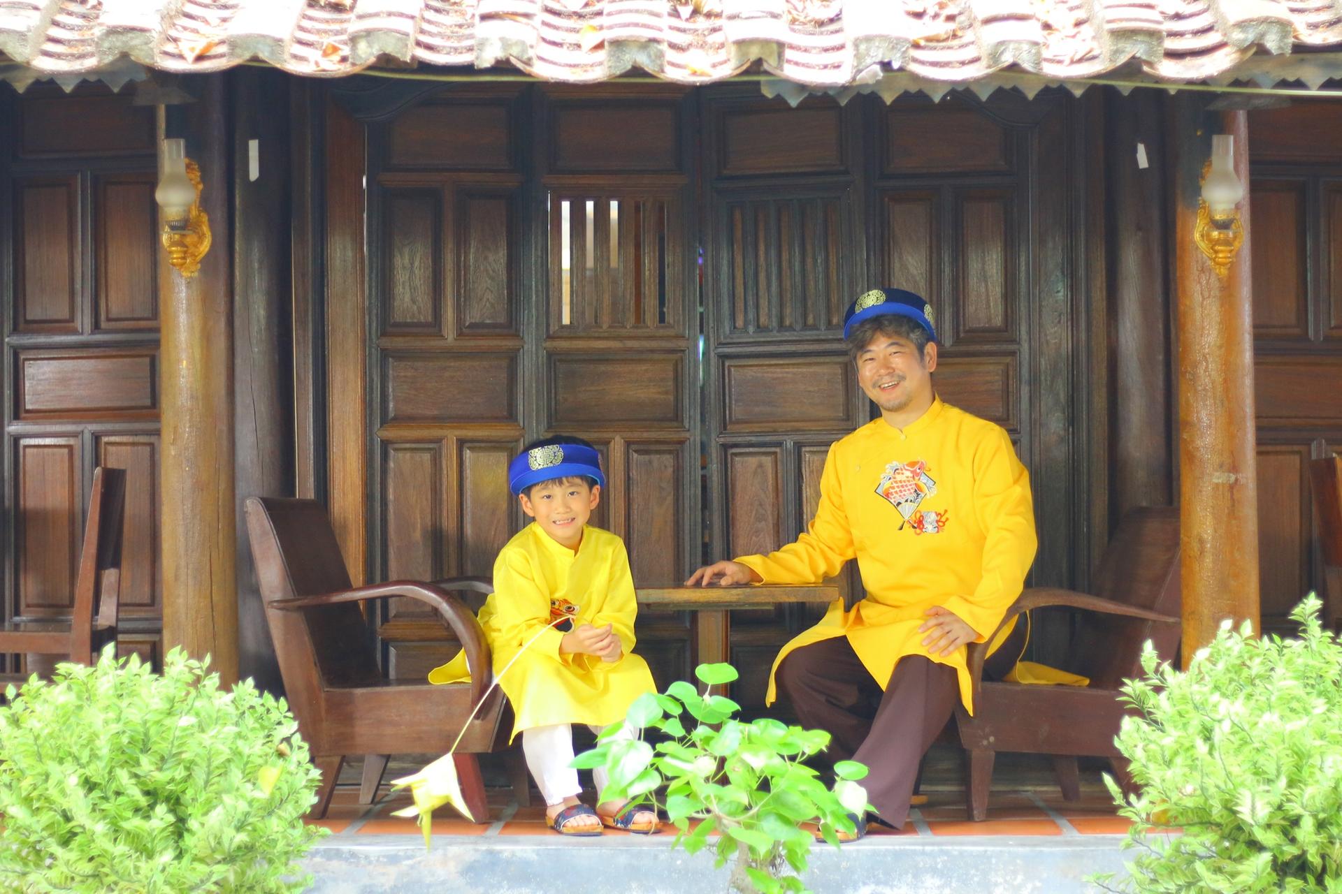 Vietnamese Ao Dai Photo Experience in Nha Trang - Thumbnail 4