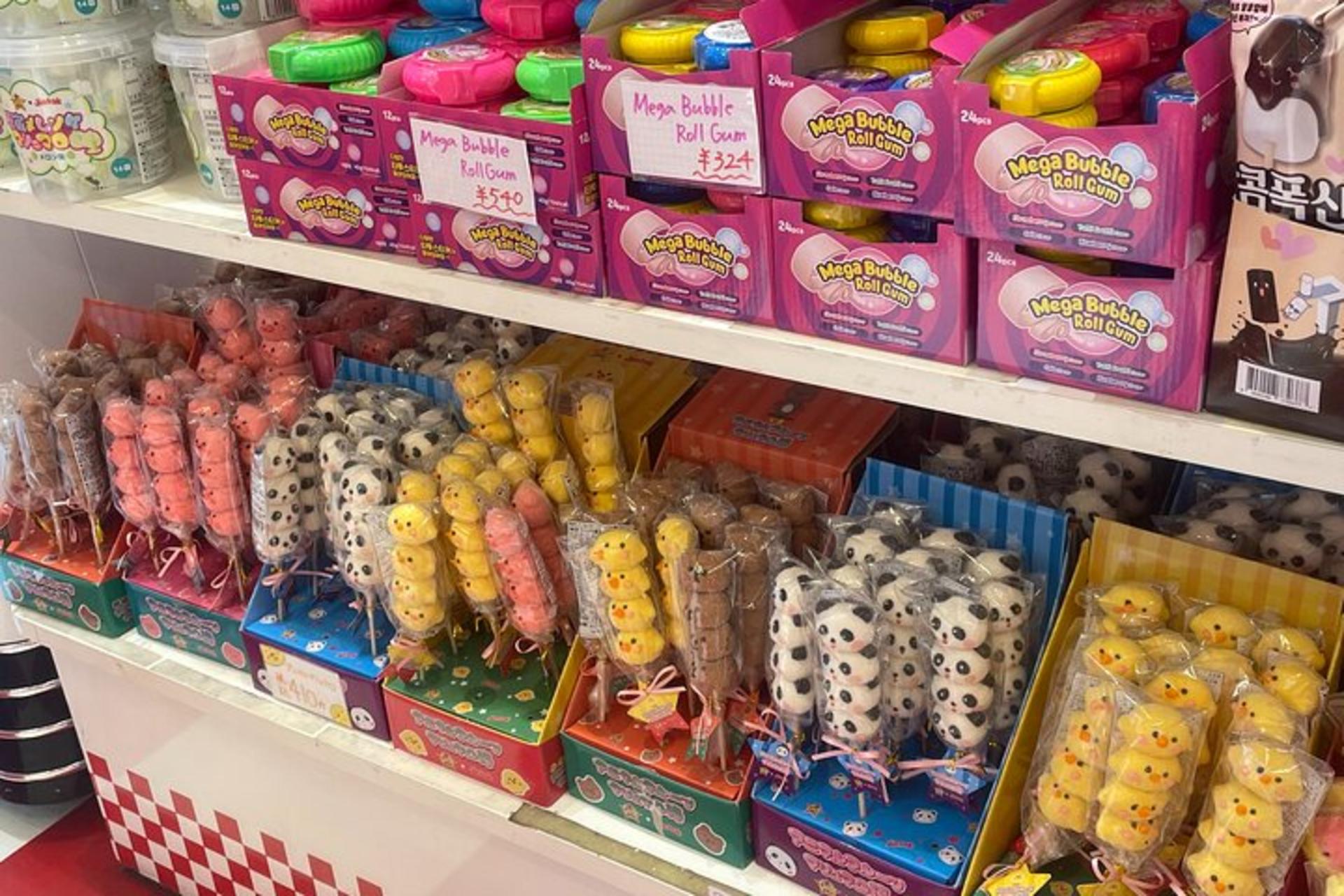 Tokyo: Harajuku "Kawaii" Pop Culture Shopping Tour - Thumbnail 4