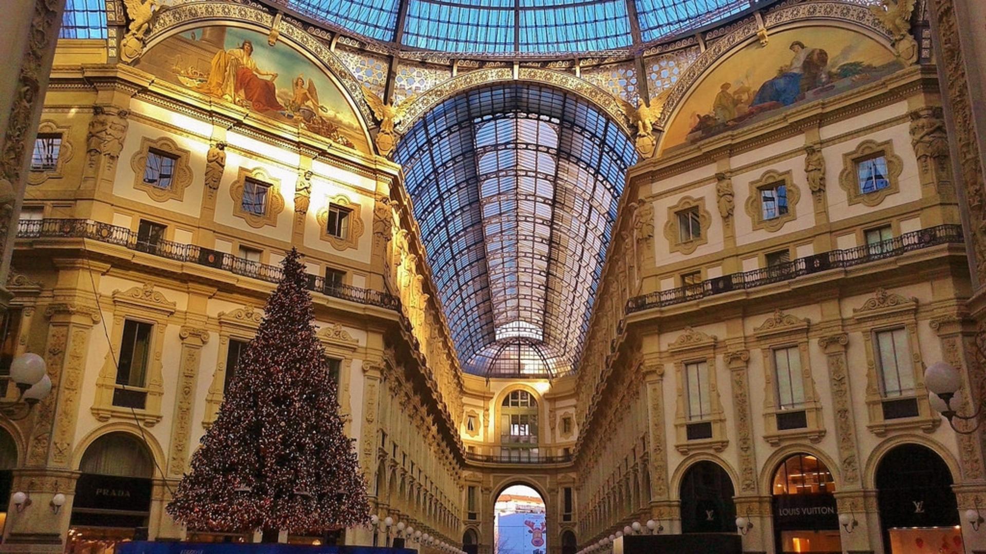 Evening walking tour in Milan - Thumbnail 3