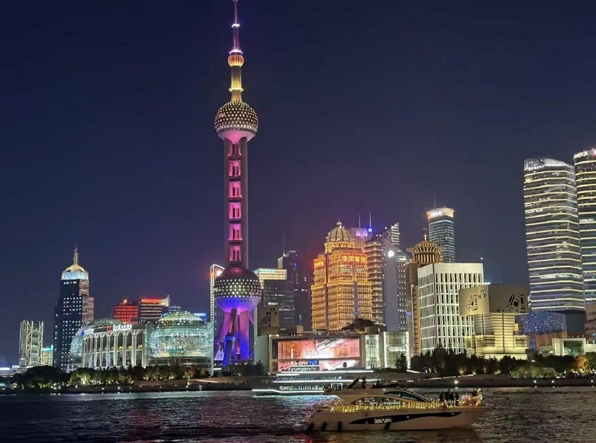 Shanghai Oriental Pearl Tower + Revolving Restaurant Buffet Half-Day Tour Experience - Image 1