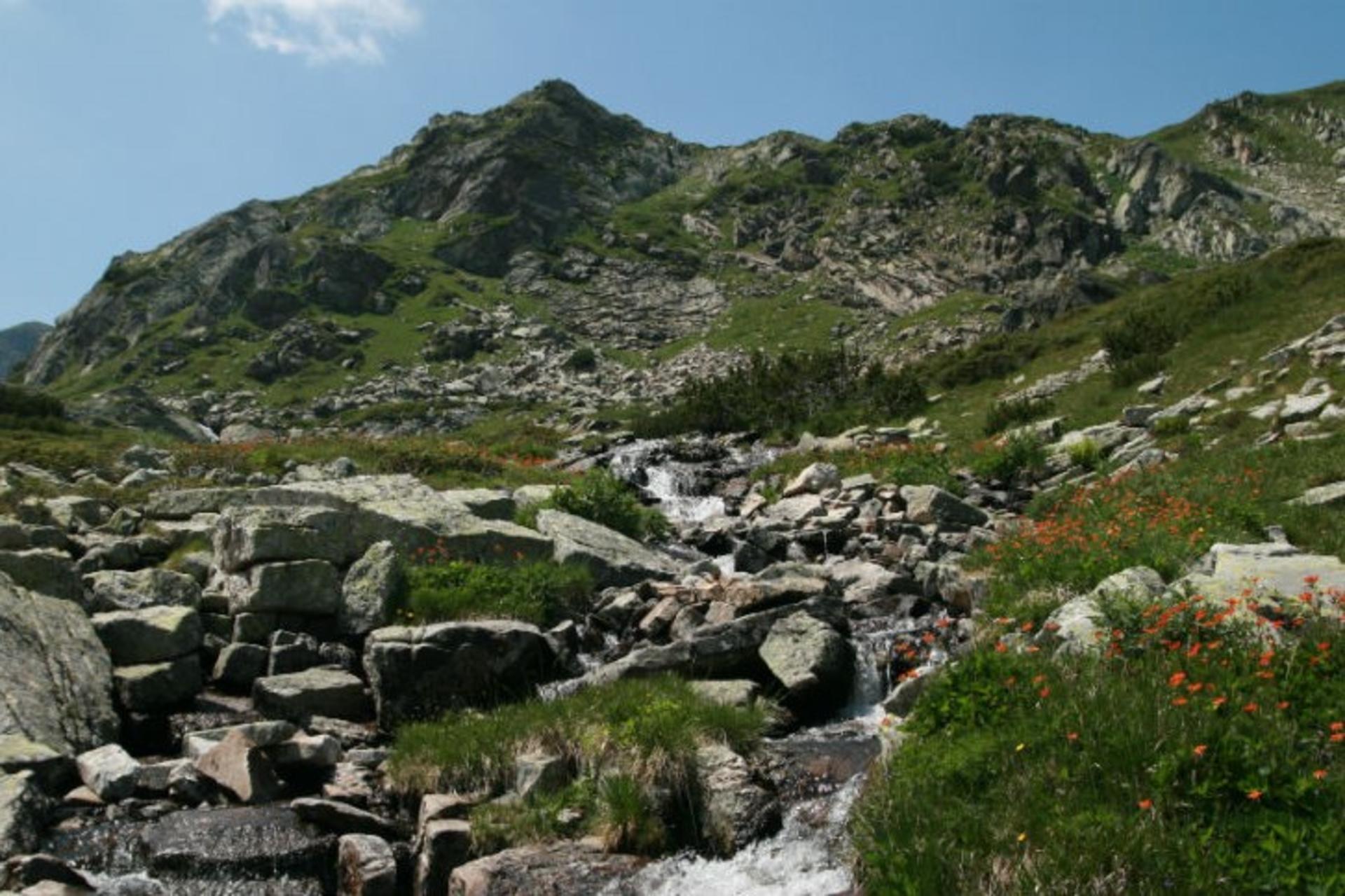 Seven Rila Lakes and Rila Monastery Day Tour from Sofia - Thumbnail 4