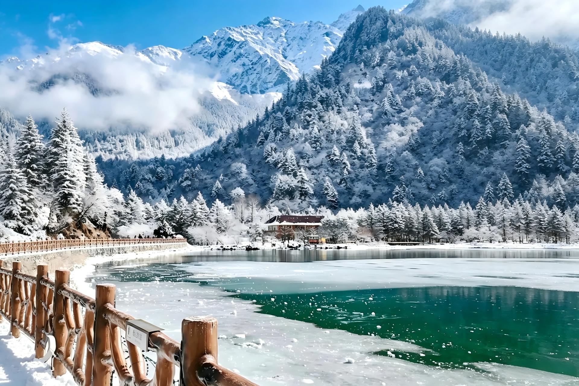 2-Day Winter Trip to Bipenggou and Dagu Glacier for Snow Activities (English/Thai optional) - Thumbnail 3