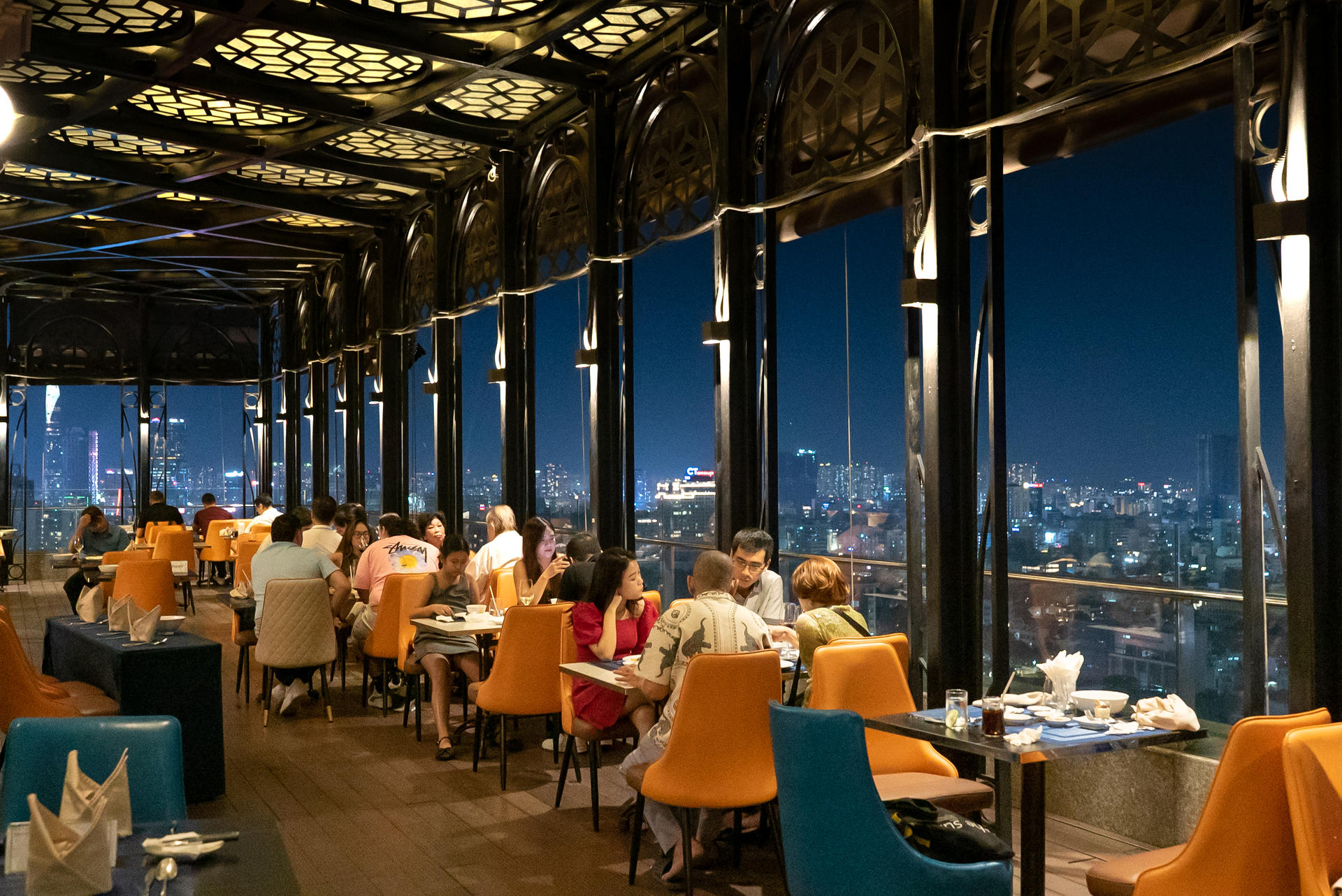 Seafood Buffet at 5-star La Vela Saigon Hotel  - Thumbnail 13