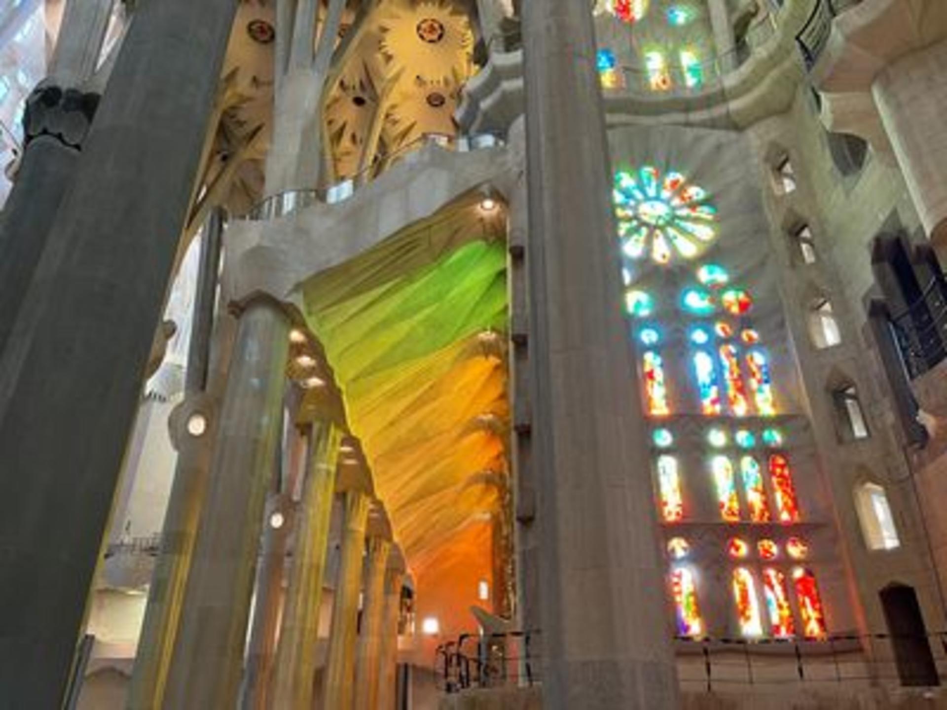 Sagrada Familia English Guided Tours - Thumbnail 5