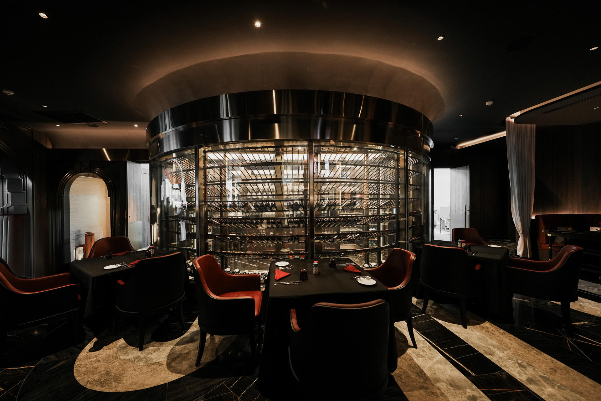 Lawry's The Prime Rib Bangkok at Gaysorn Amarin (BTS Chit Lom) - Thumbnail 21
