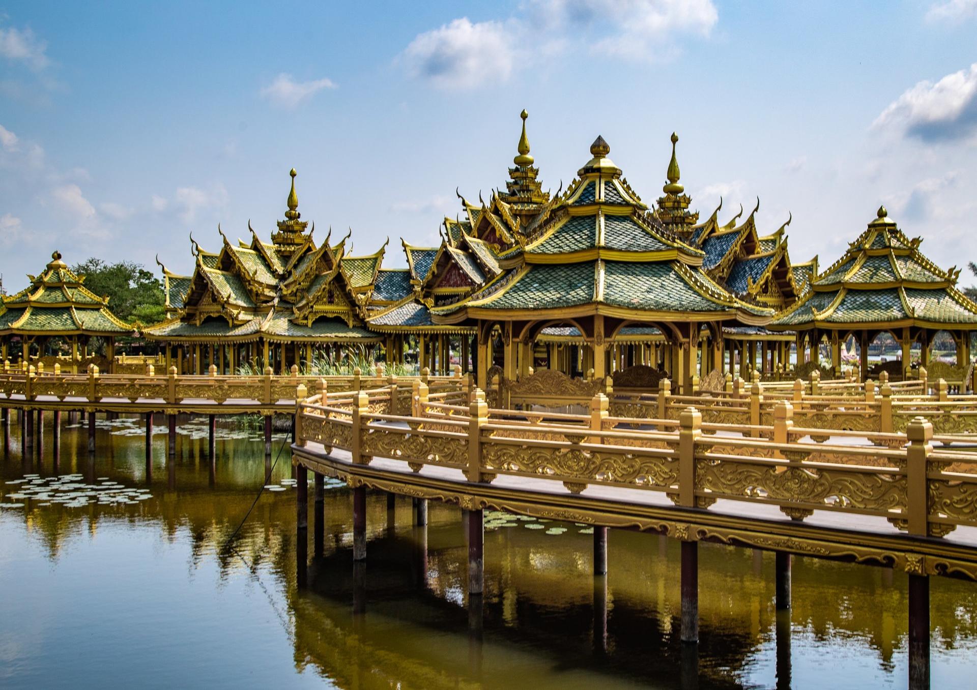 Bangkok Ancient City Full-Day Guided Tour with Transfers - Thumbnail 4