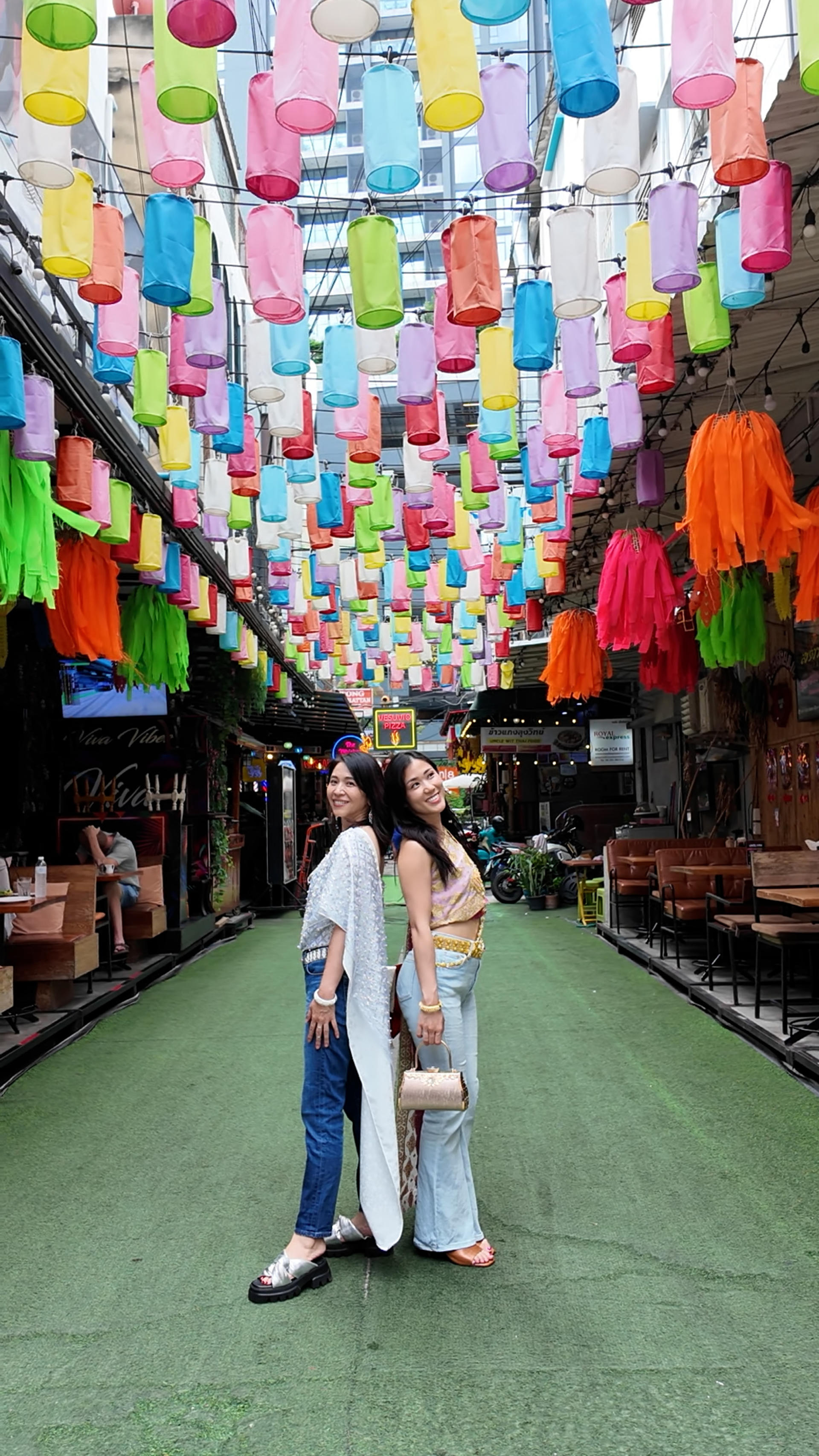 Thai Costume rental by Memory Bangkok at Asoke in Bangkok - Thumbnail 28