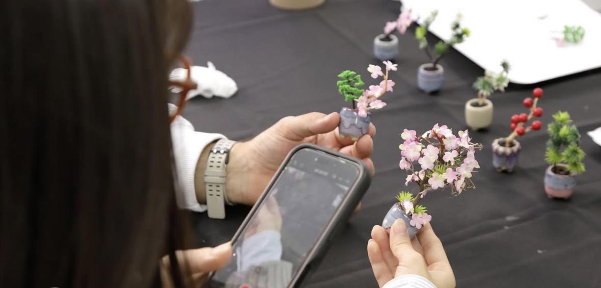 Kyoto:Make Your Own Mini Bonsai Workshop – Take It Home - Thumbnail 2