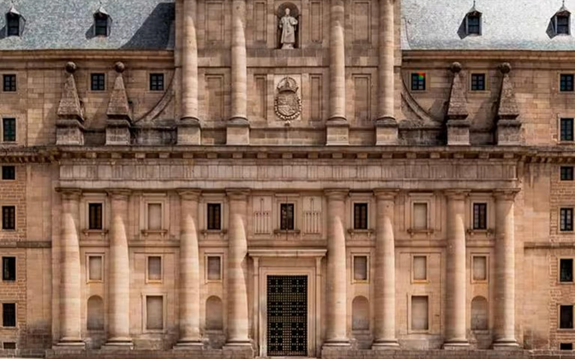 Royal Site of San Lorenzo de El Escorial Ticket - Thumbnail 2