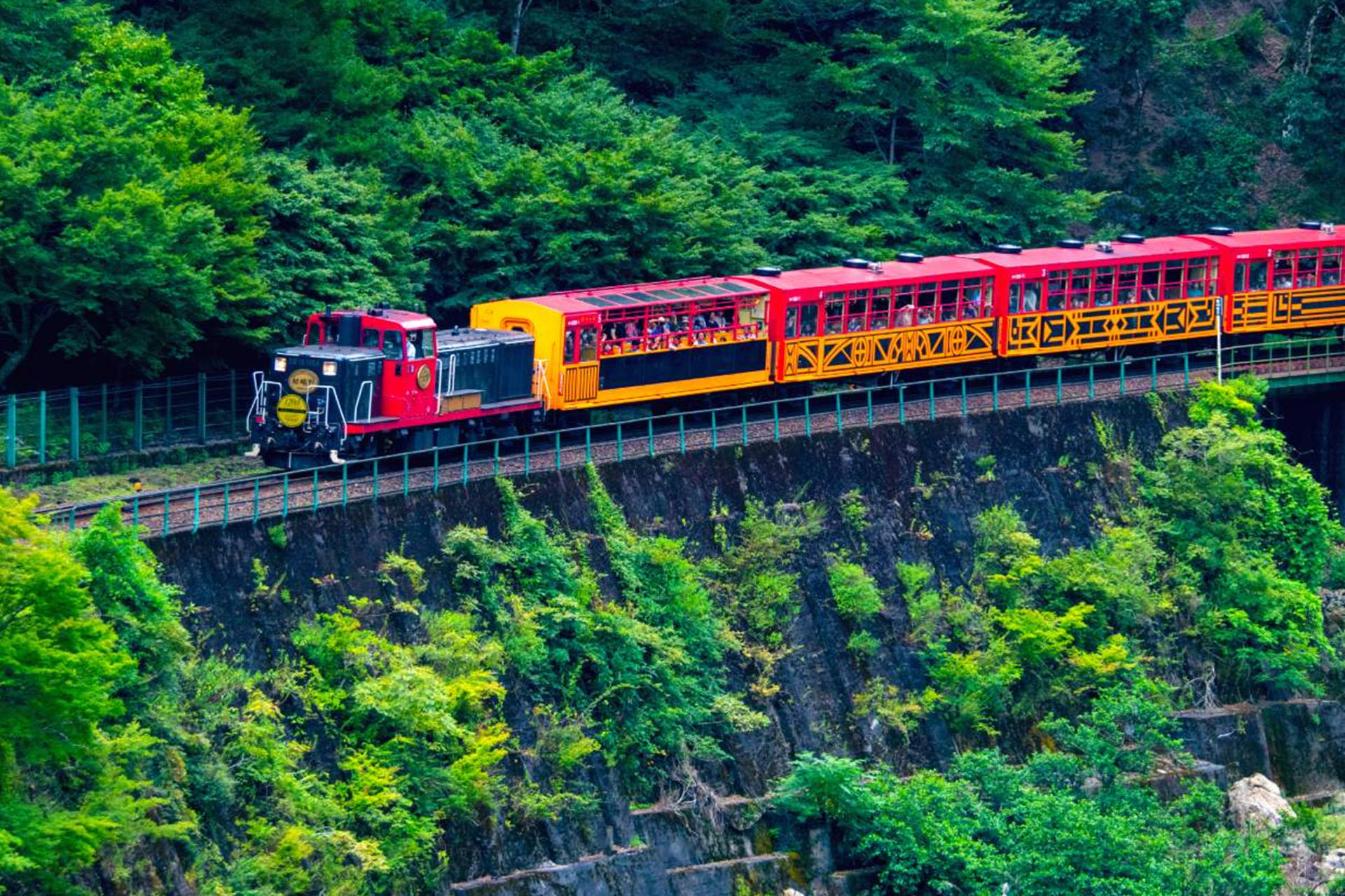Kyoto: Kifune Shrine & Sanzen-in Temple, Arashiyama Sightseeing Train Experience/Eizan Electric Railway One-Day Trip (Departing from Osaka/Kyoto) - Thumbnail 11