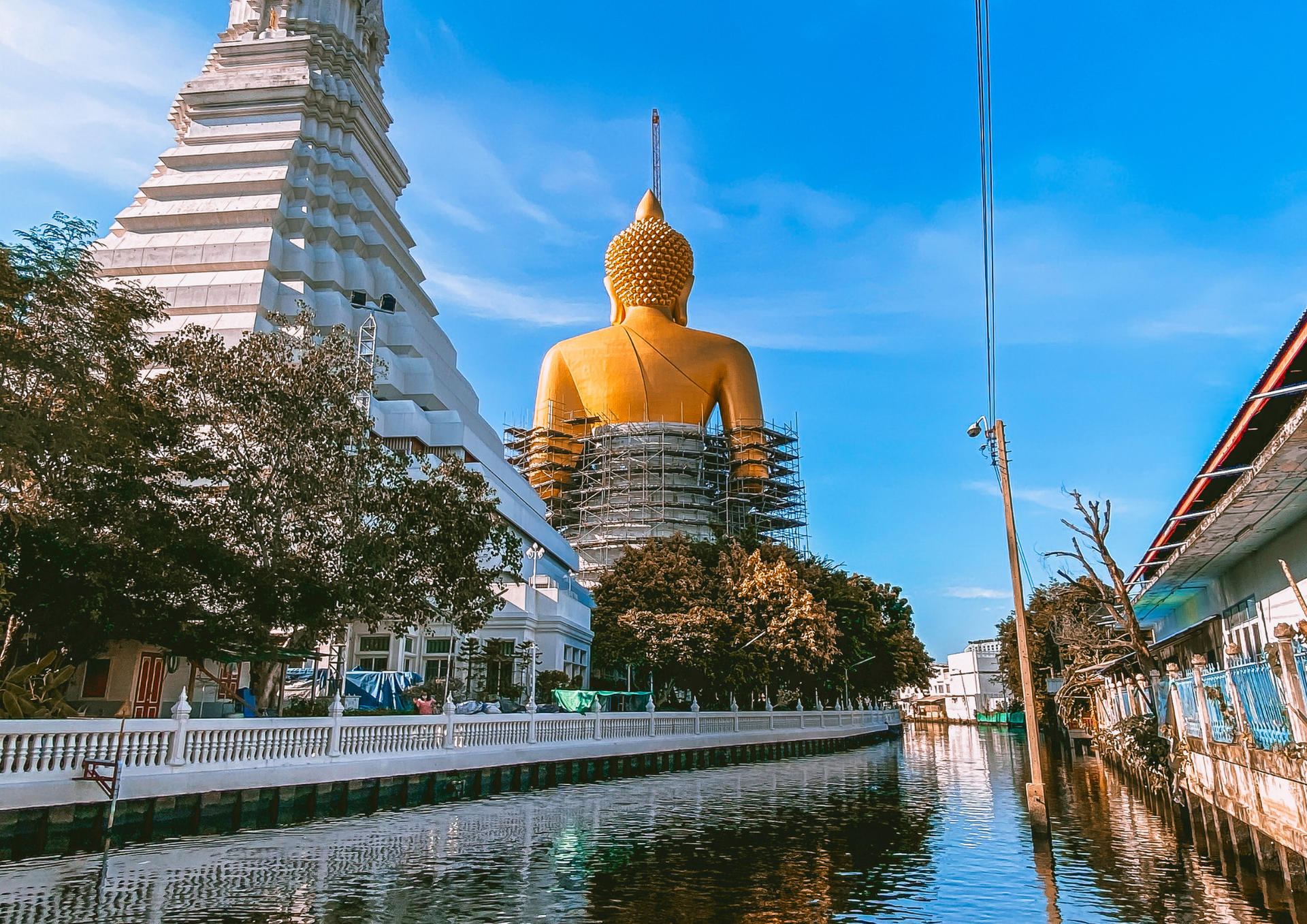 Bangkok Temple Tour by MyProGuide(Wat Paknam,Pink Ganesh,Wat Saman) - Thumbnail 12