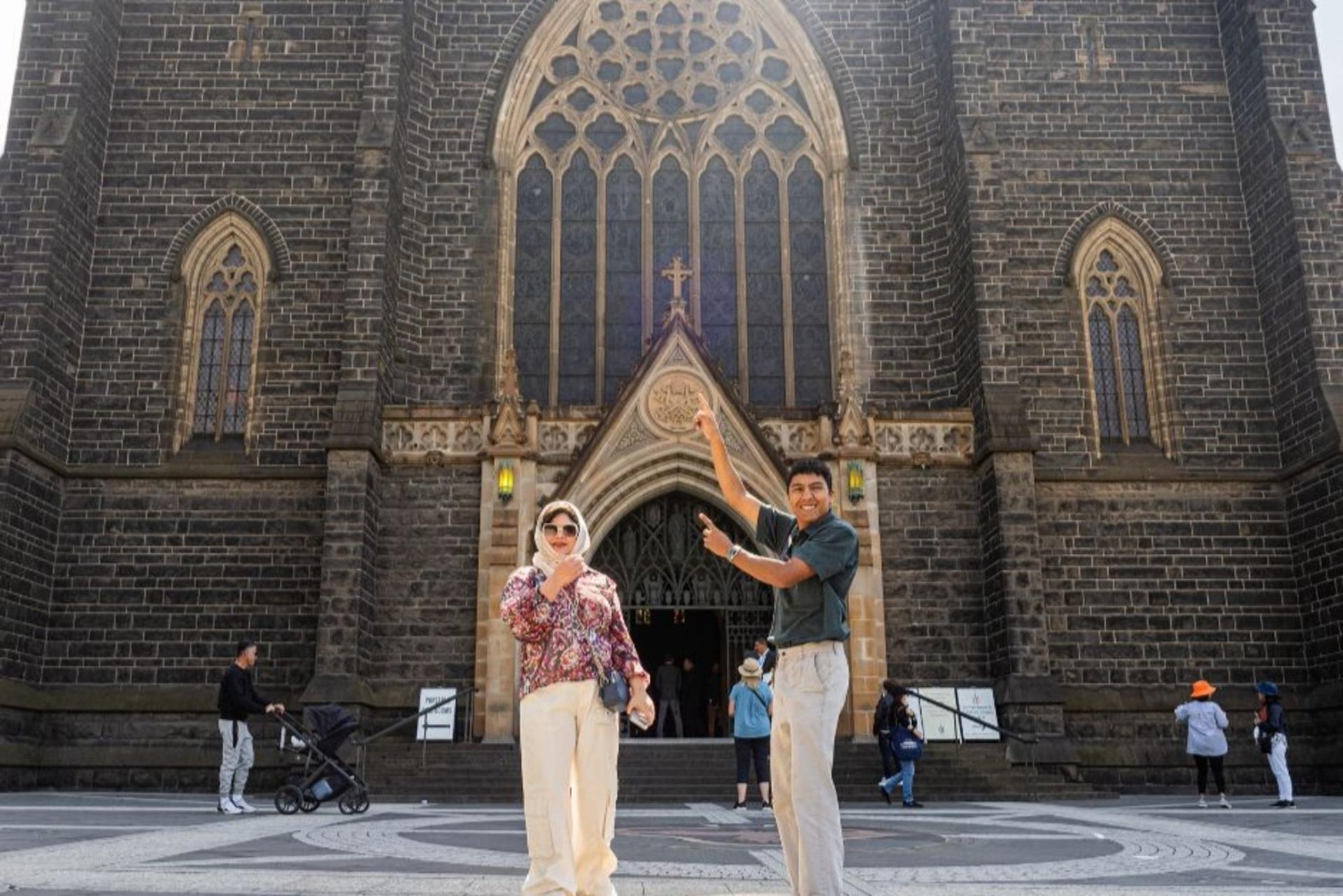 Melbourne City Highlights Small Group Tour - Thumbnail 10