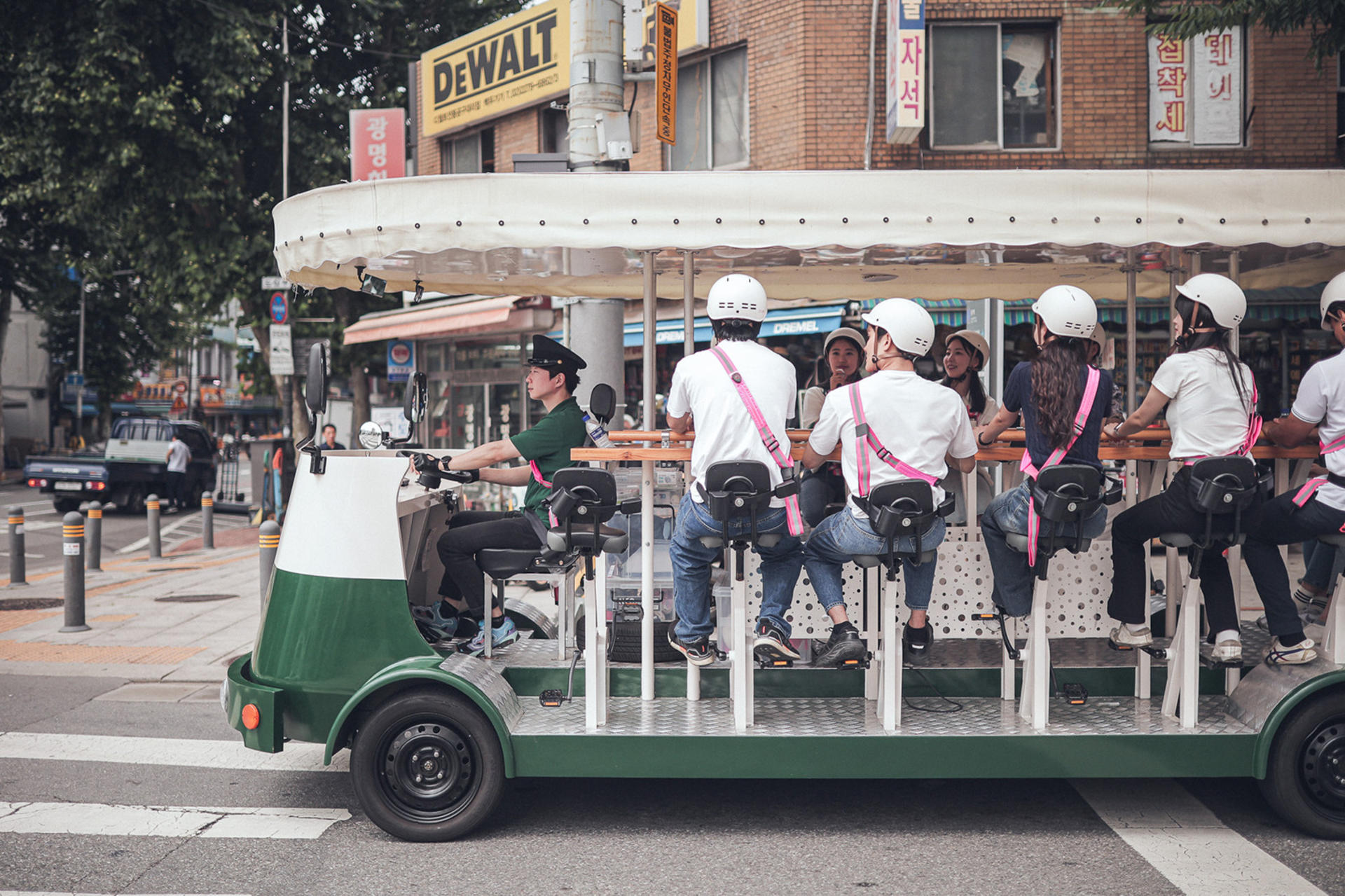 Seoul Half-Day Interactive Tram Tour - Thumbnail 9