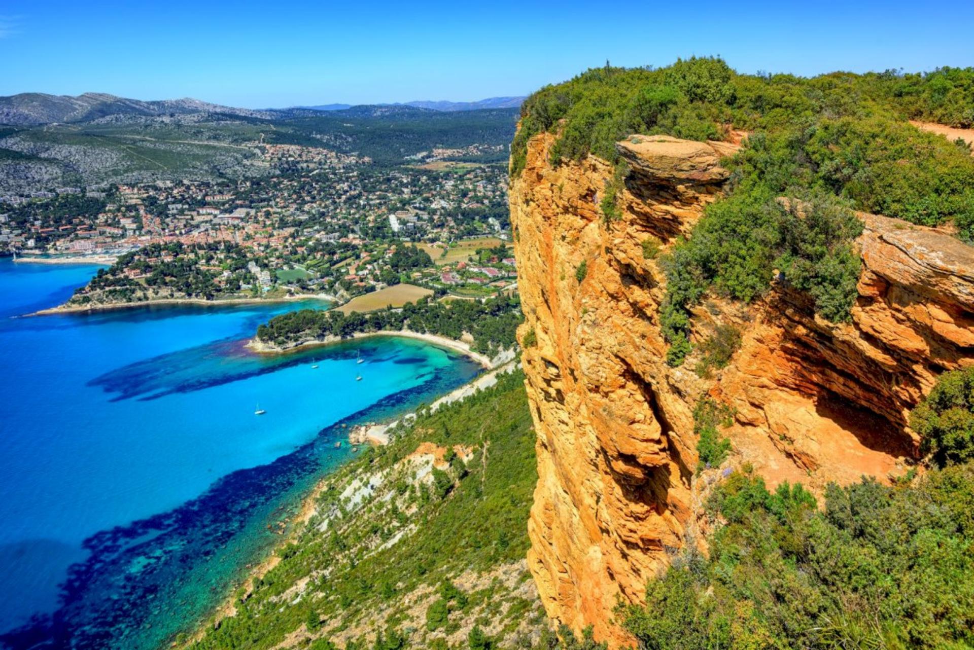 Cassis, Calanques & Provence Wine Day Tour from Aix en Provence - Thumbnail 5