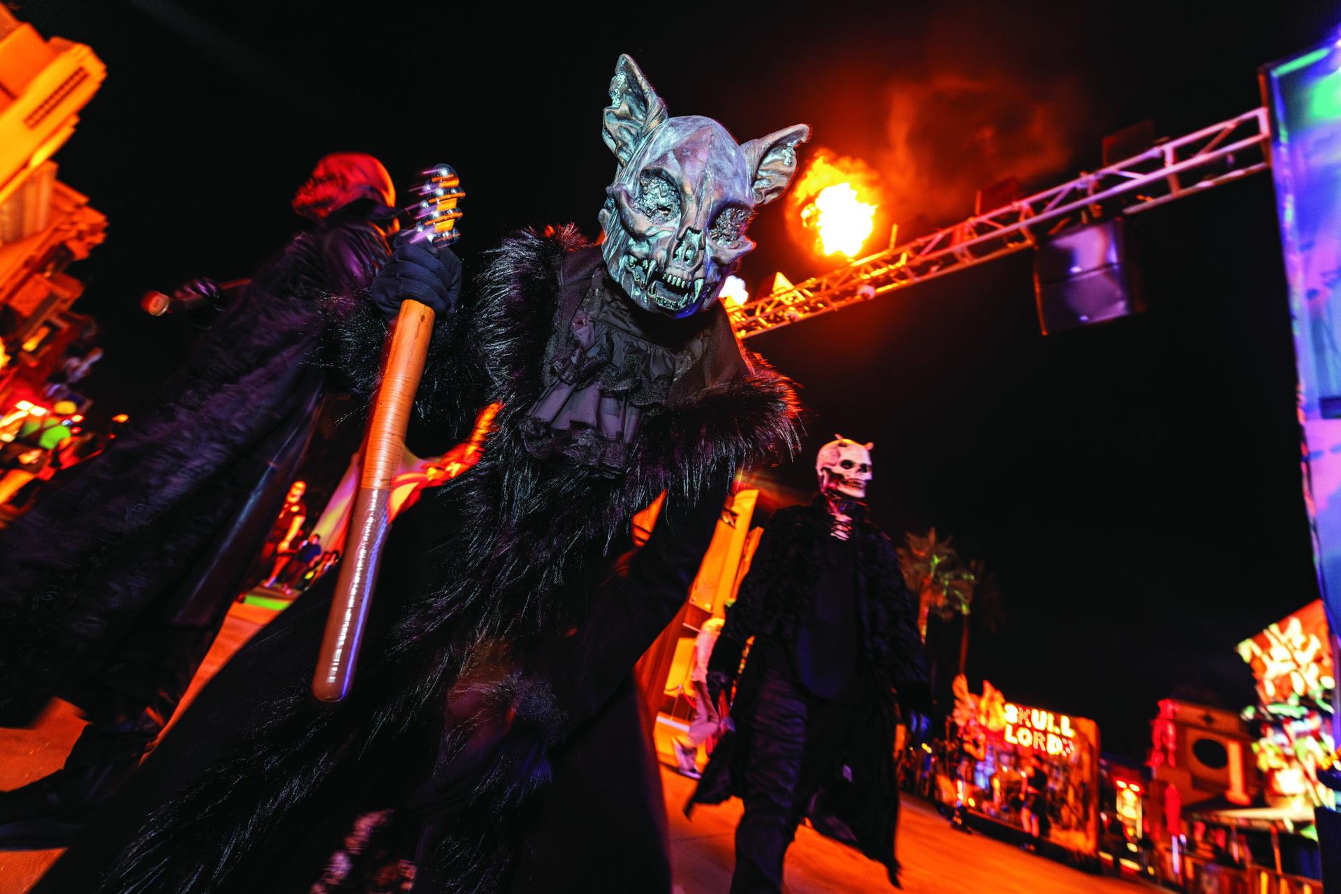 Halloween Horror Nights Tickets at Universal Studios Hollywood  - Thumbnail 5