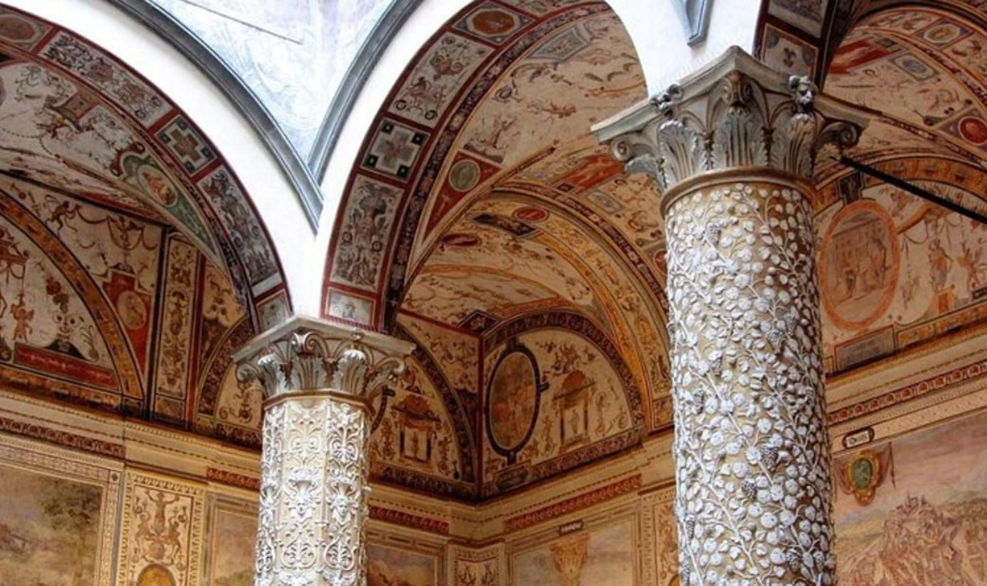 Palazzo Vecchio ticket with audio guide in Florence - Thumbnail 4