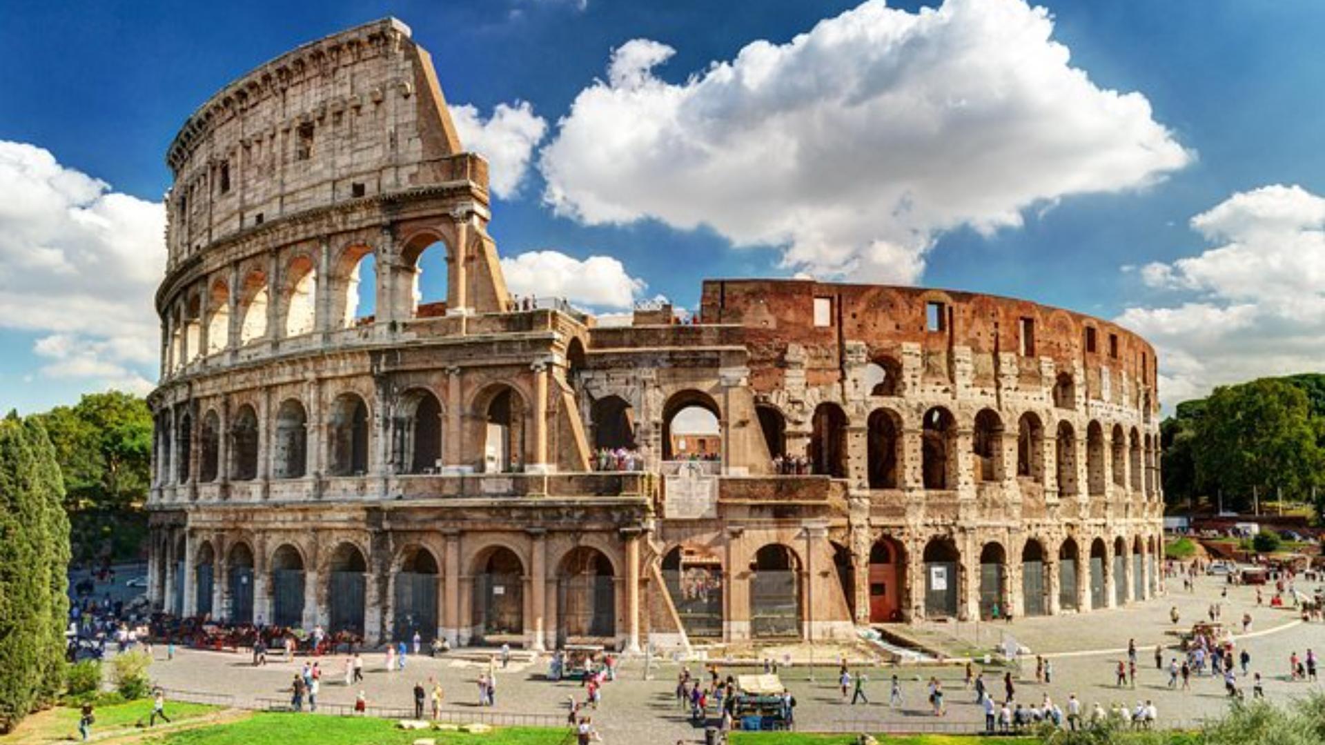 Colosseum ticket with AI guide app and 3D map in Rome - Thumbnail 5