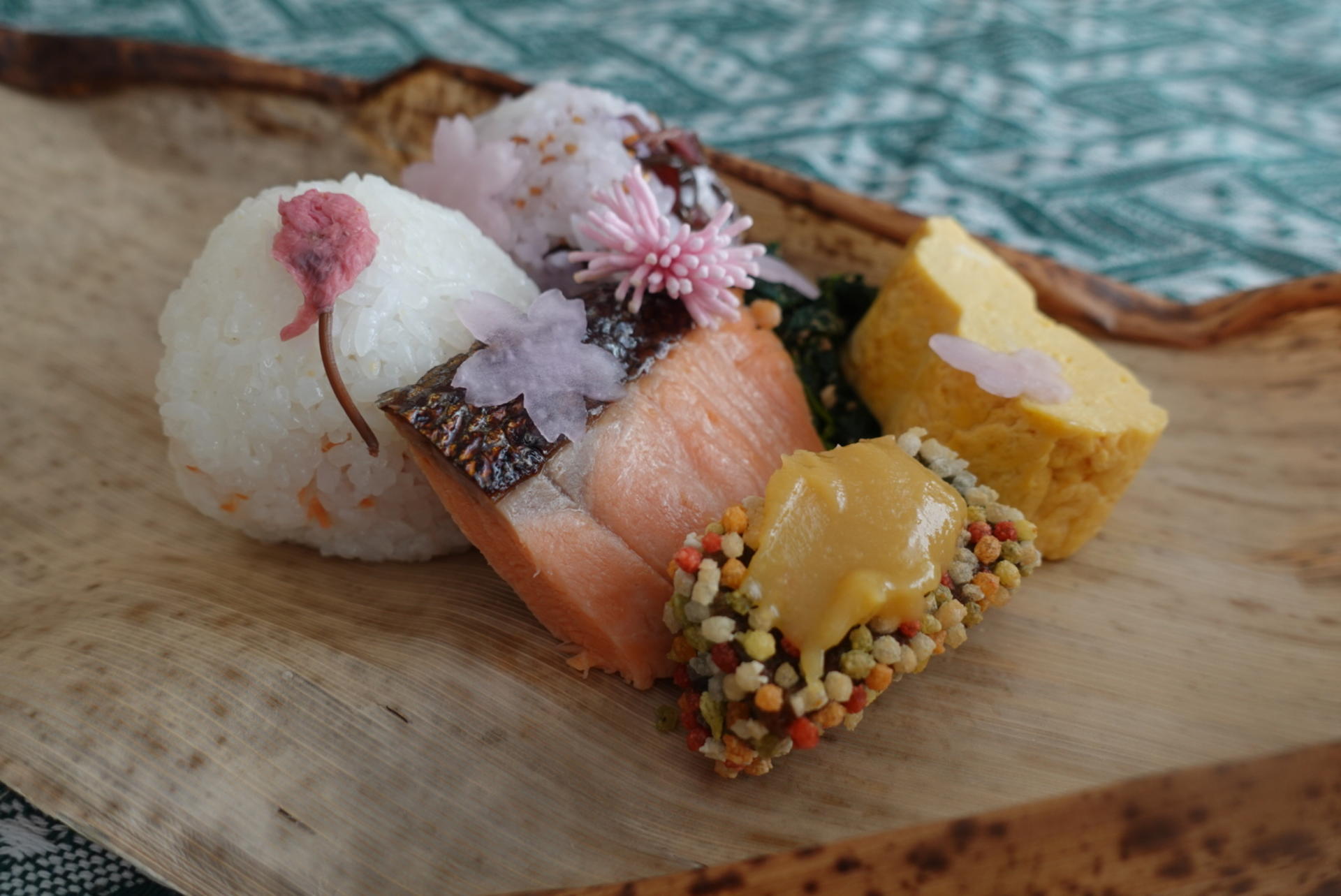 Private Kyoto Bento Making & Riverside Picnic Experience - Thumbnail 2