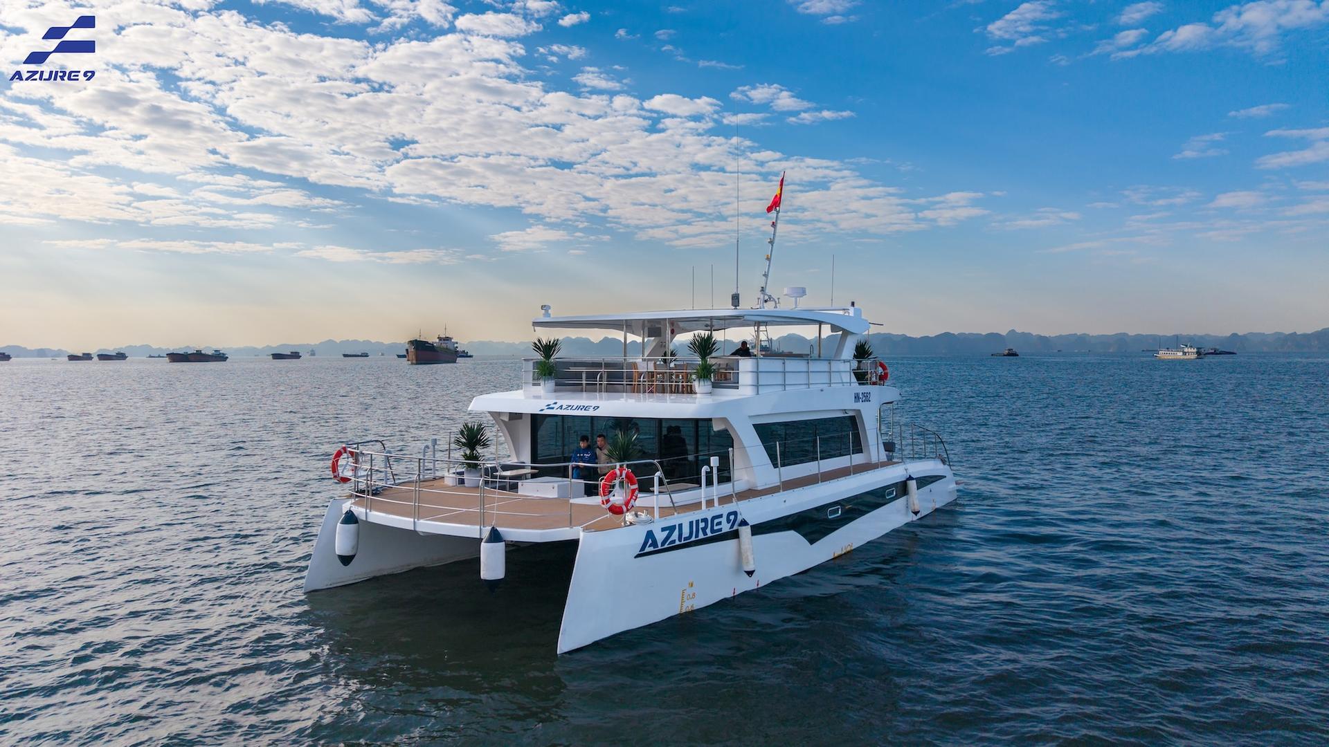 Azure 9 Sightseeing Ha Long Yacht Tour - Thumbnail 2