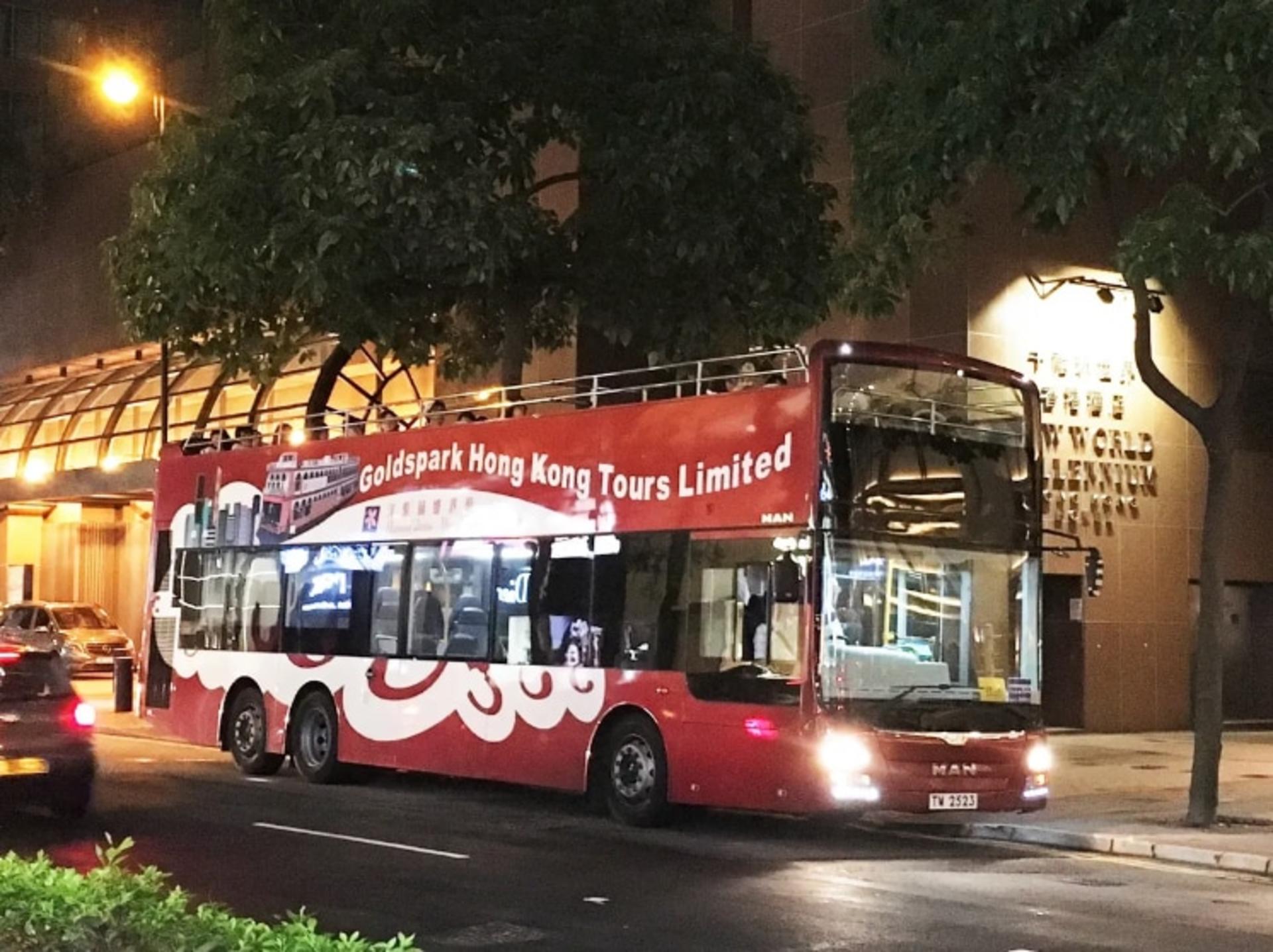 Hong Kong Open Top Sightseeing Bus Tour | Temple St - Image 1