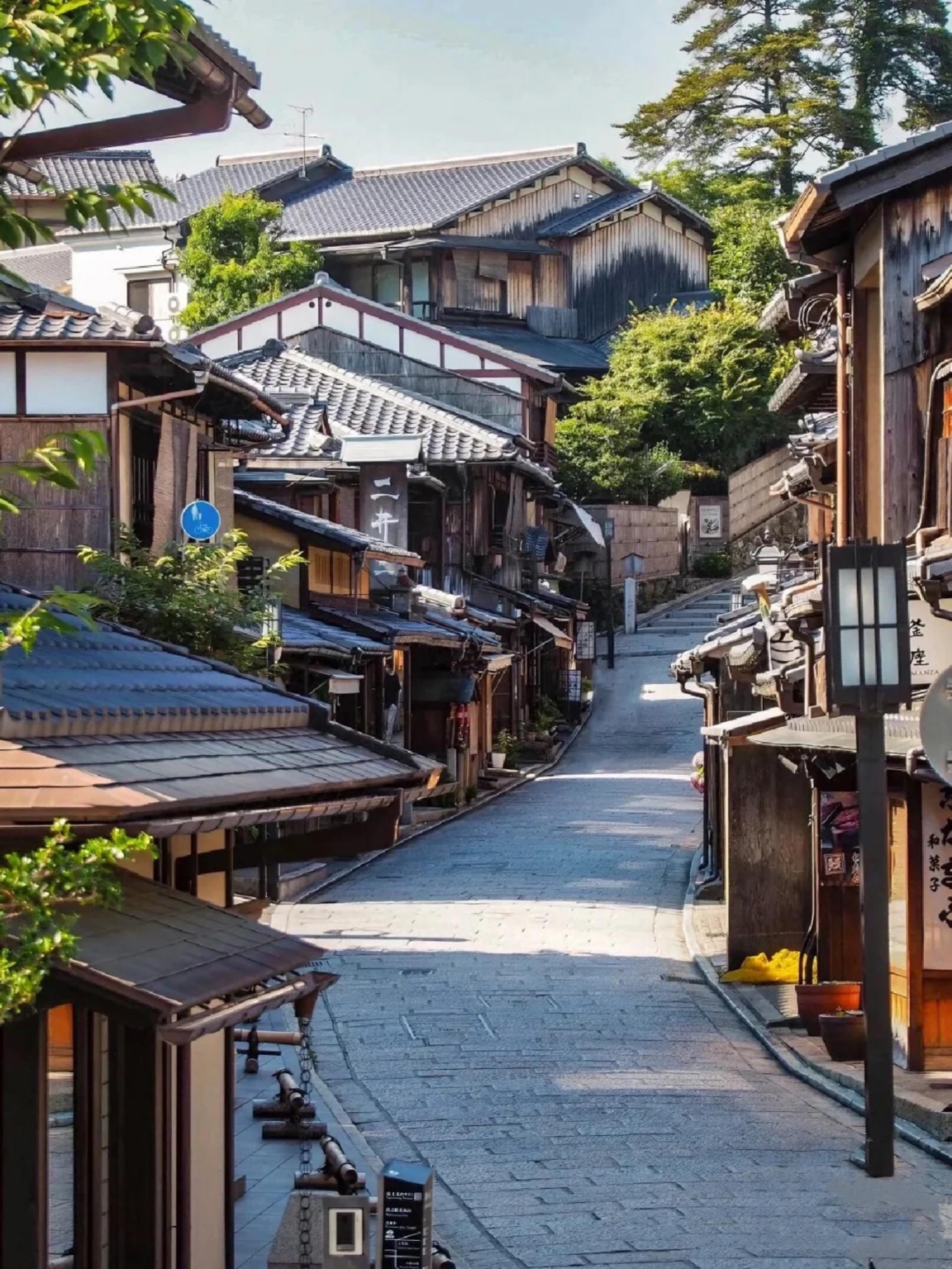 Kyoto & Uji World Heritage One-Day Tour: Kinkaku-ji Temple & Kiyomizu-dera Temple & Byodo-in Temple & Uji Matcha Food Street (Departing from Osaka or Kyoto) - Thumbnail 15
