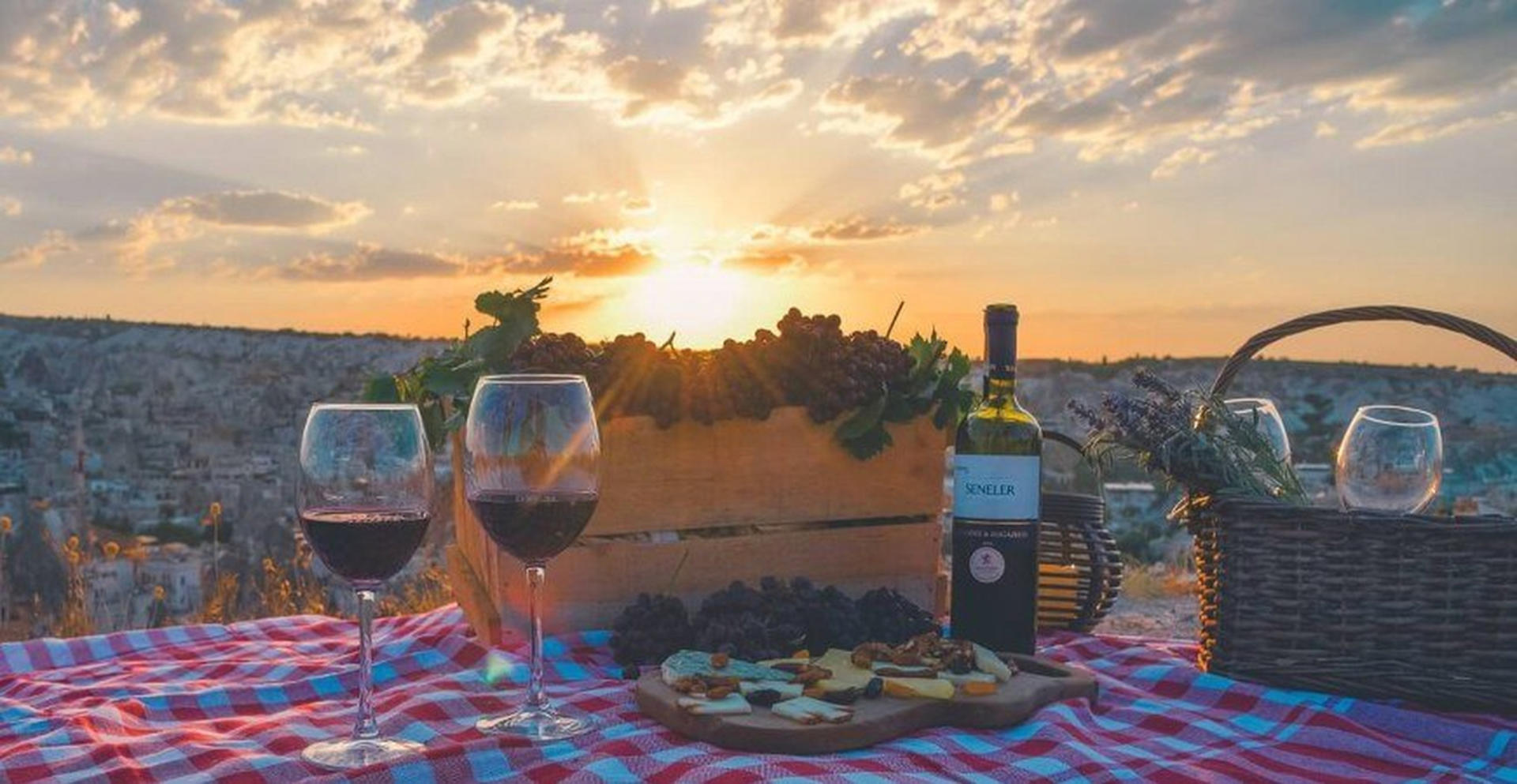 Cappadocia Romantic Sunset Dinner or Wine Tasting Experience  - Thumbnail 4