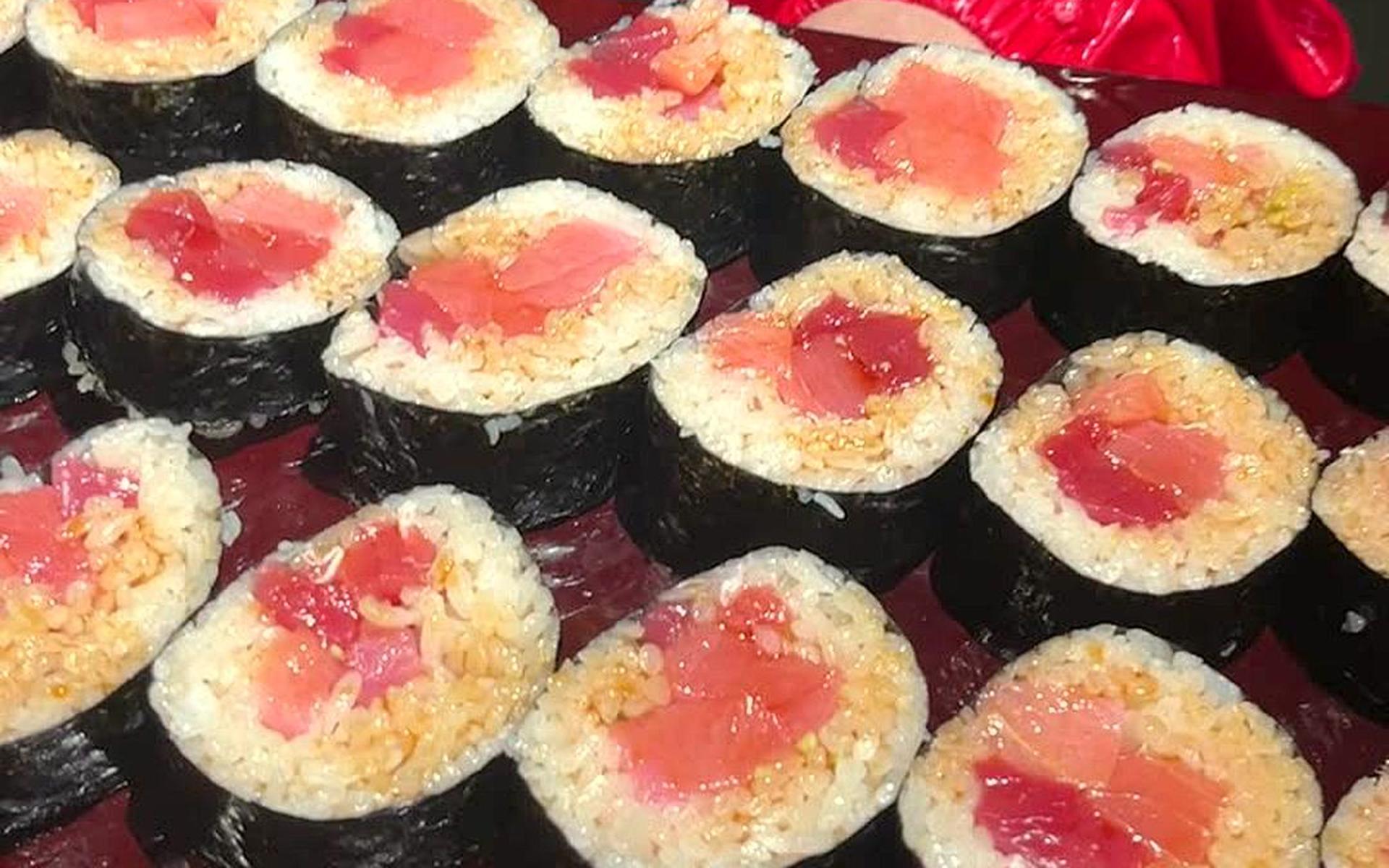 Tokyo: Tuna Cutting Show with Unlimited Sushi & Drinks - Thumbnail 55