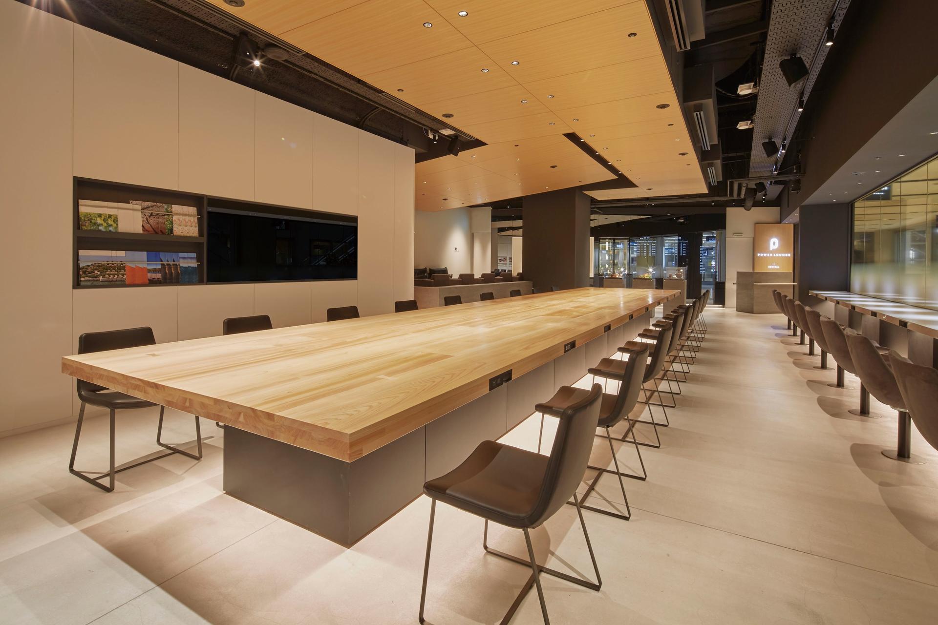 Tokyo International (Haneda) Airport Lounge Service by POWER LOUNGE - Thumbnail 4
