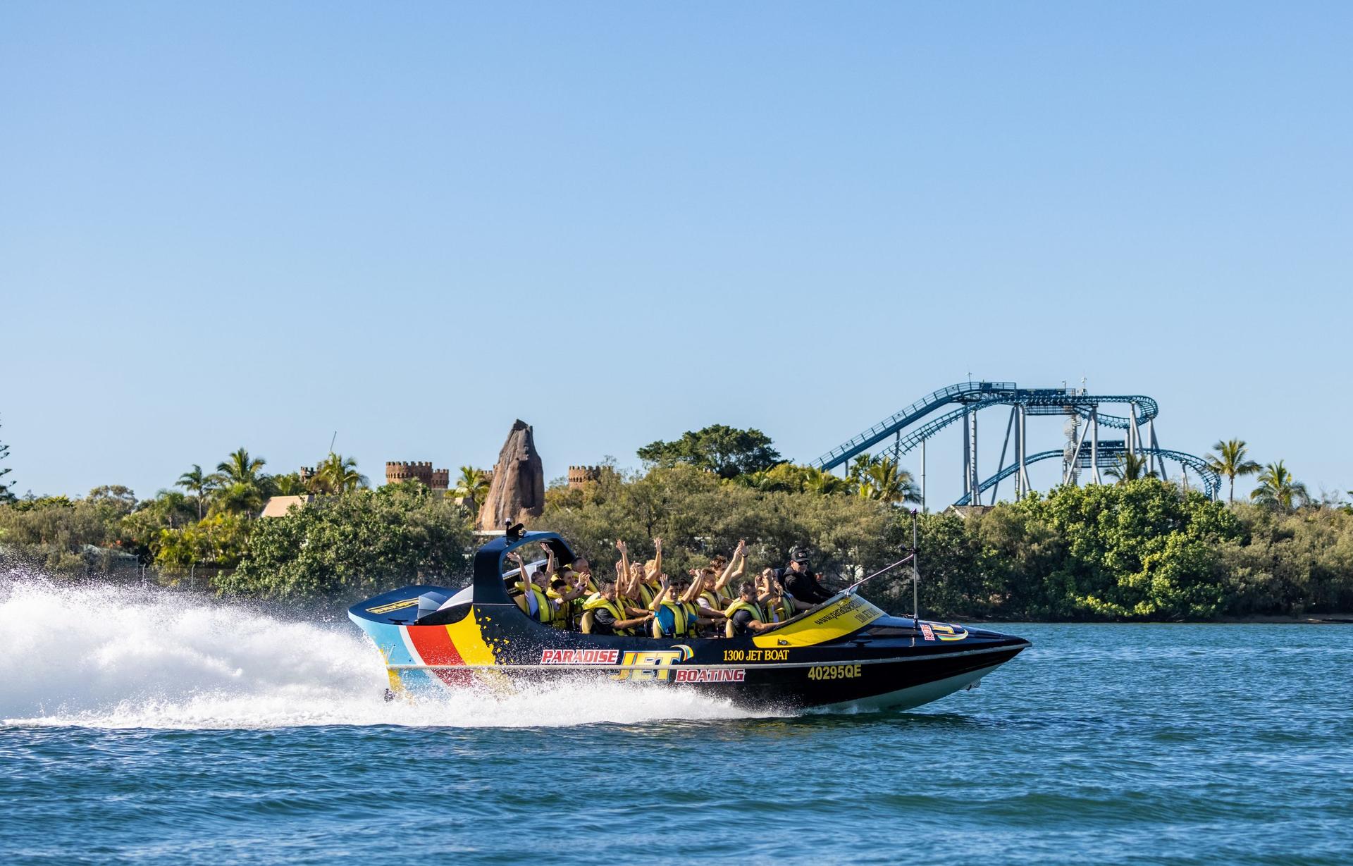 Gold Coast Jet Boat Ride - Thumbnail 3