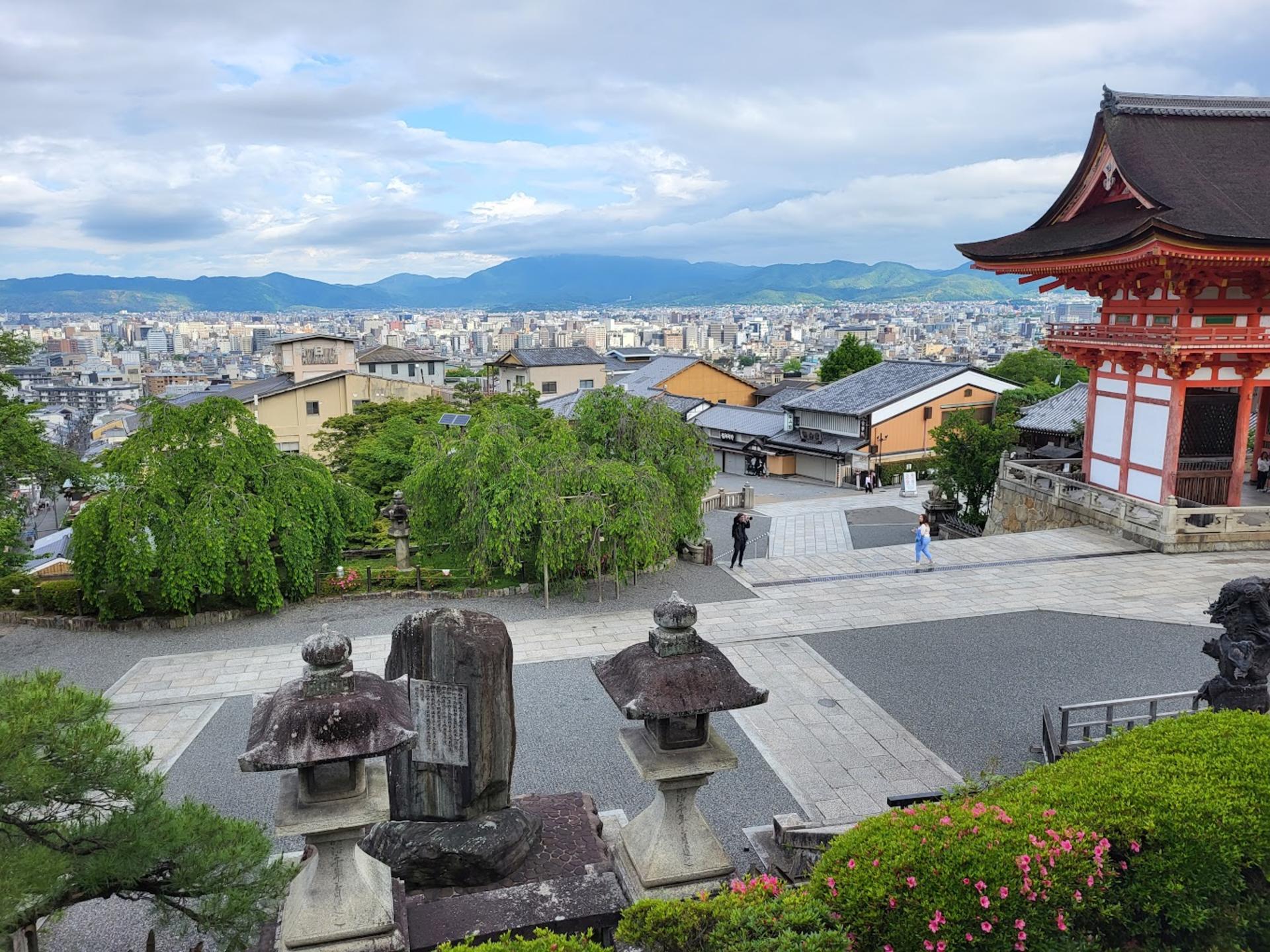 Kyoto & Uji World Heritage One-Day Tour: Kinkaku-ji Temple & Kiyomizu-dera Temple & Byodo-in Temple & Uji Matcha Food Street (Departing from Osaka or Kyoto) - Thumbnail 11