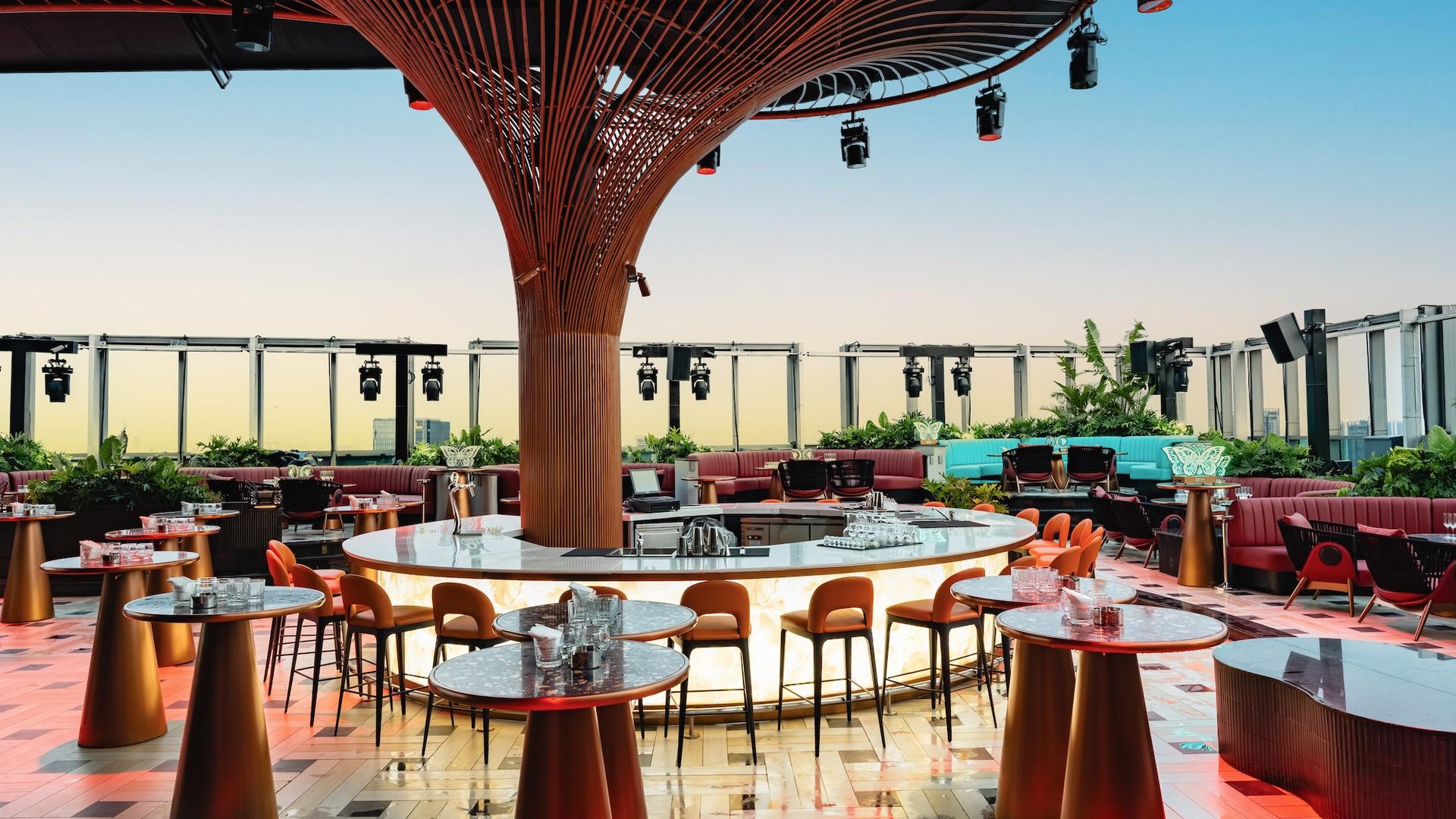 KEN Skybar: Rooftop Sunset & Nightlife Experience in Ho Chi Minh - Thumbnail 5