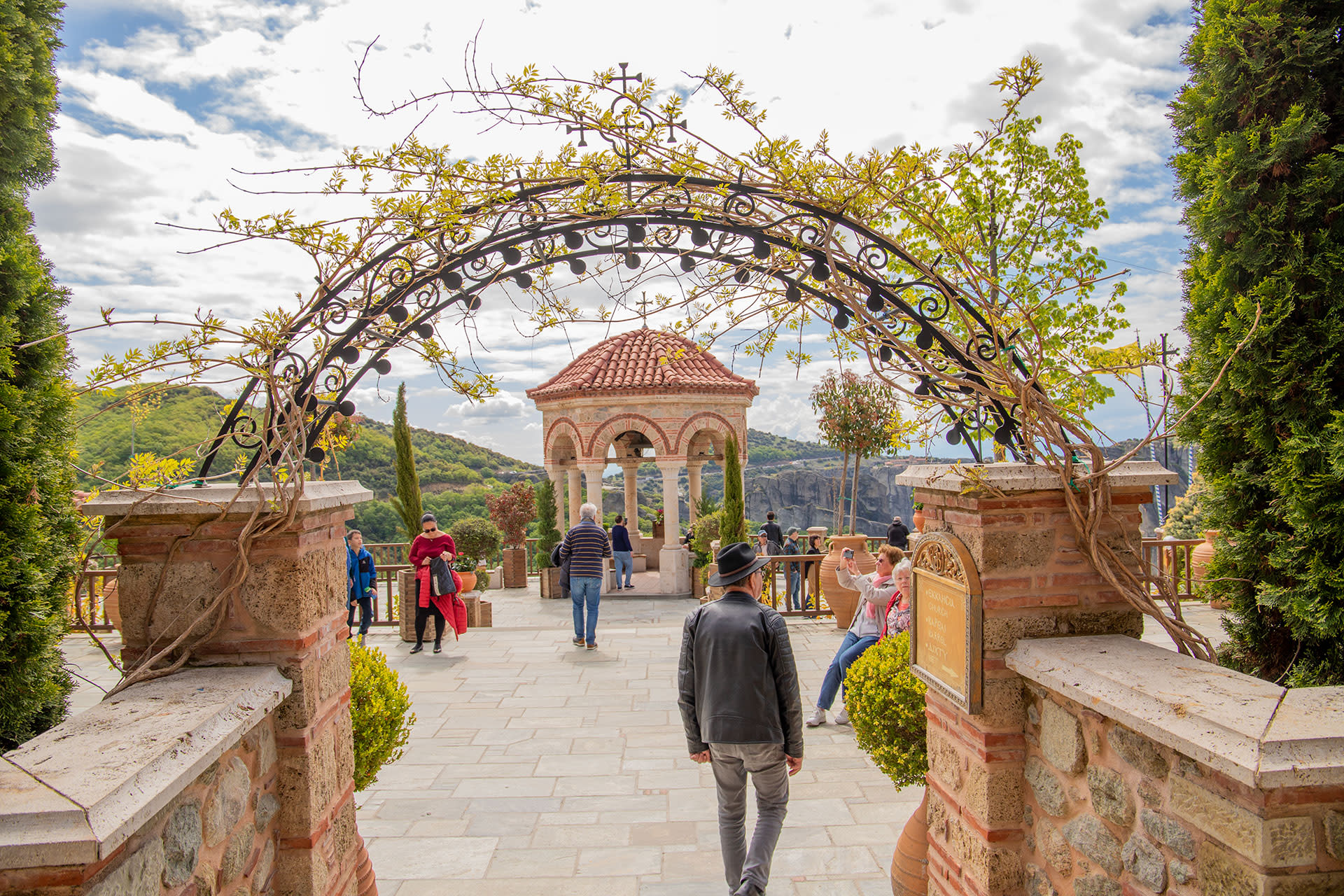 Meteora Monasteries & Caves Tour With Sea Side Breaks from Athens - Thumbnail 28