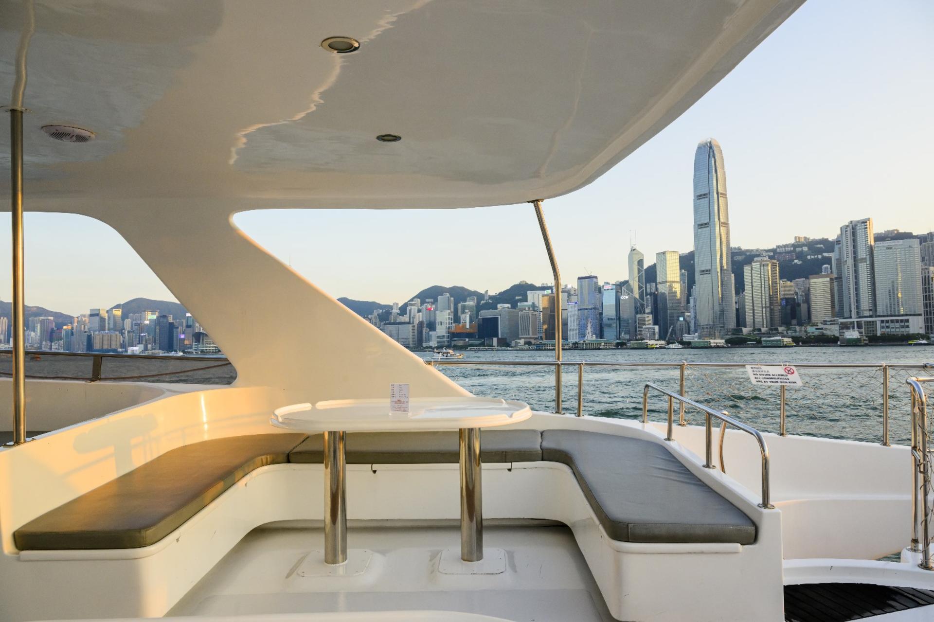 2026 National Day Fireworks Display x Western-style Yacht - Thumbnail 9