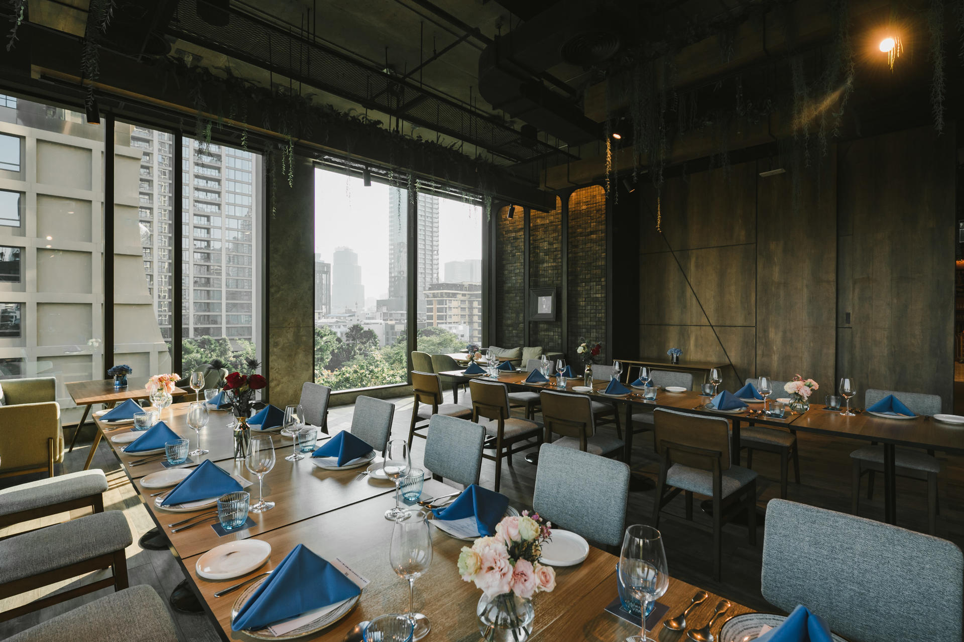 Buffet Stock.Room at Kimpton Maa-Lai Bangkok - Thumbnail 91