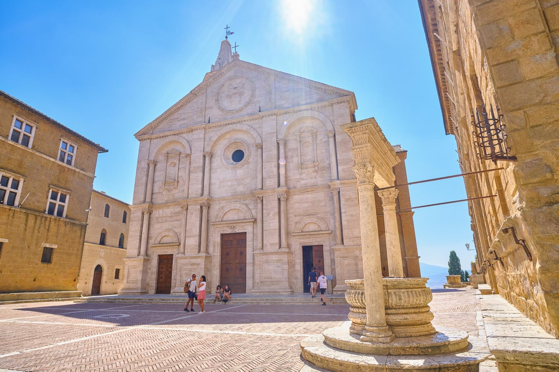 Val d'Orcia Scenic Tour from Florence with Wine Tastings - Thumbnail 4