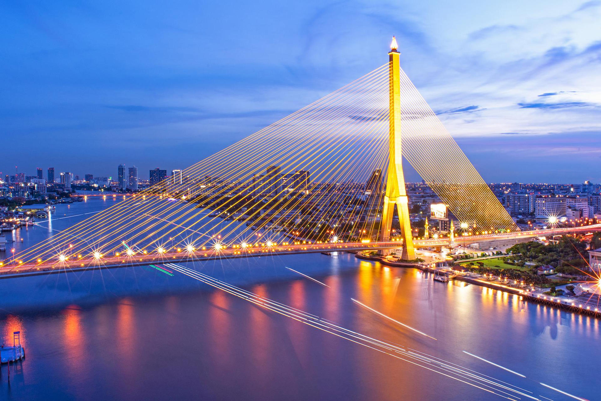 Sawasdee Chaophraya Cruise in Bangkok - Thumbnail 19