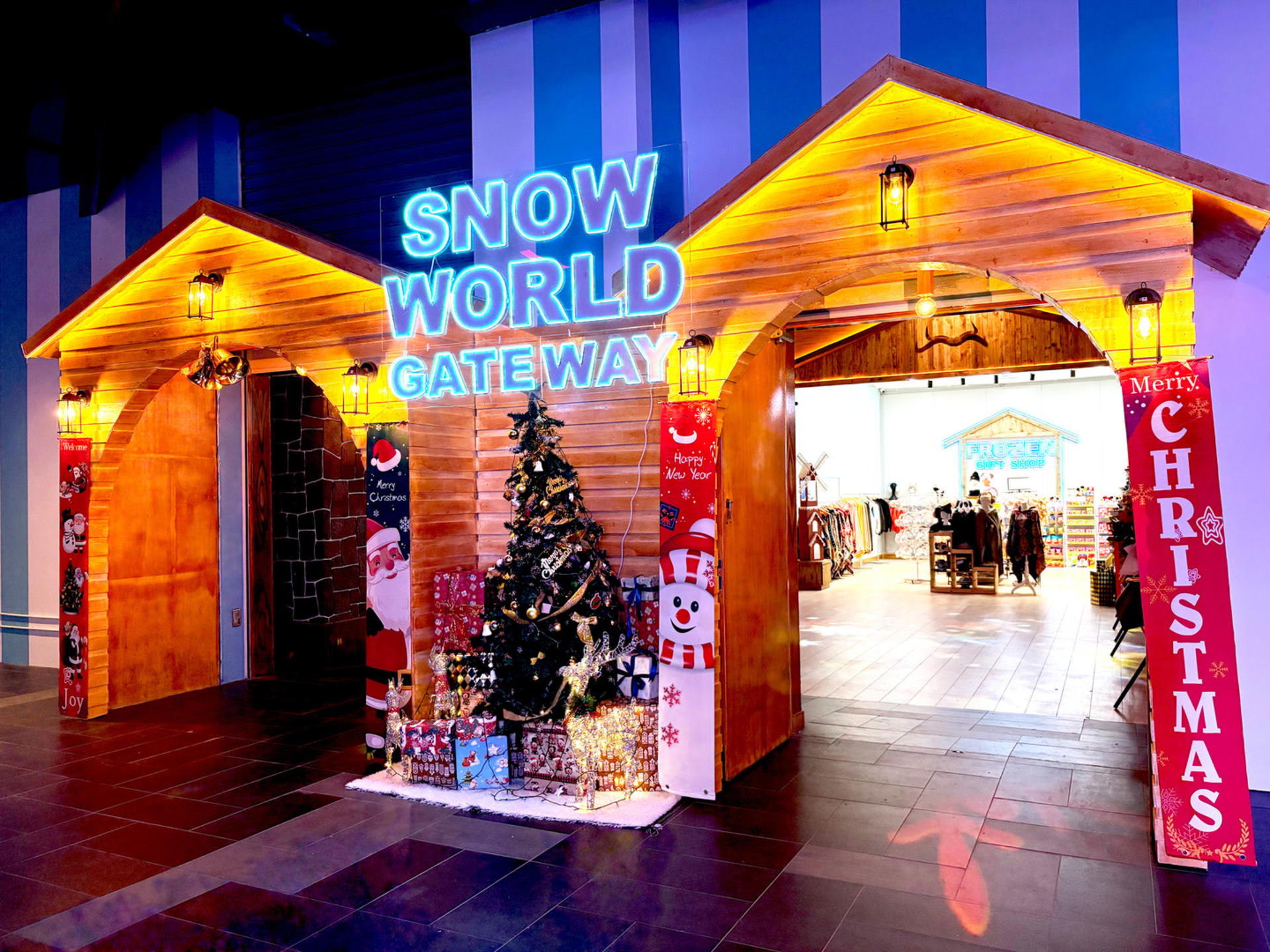 Snow World Theme Park Ticket in Genting Highlands - Thumbnail 2