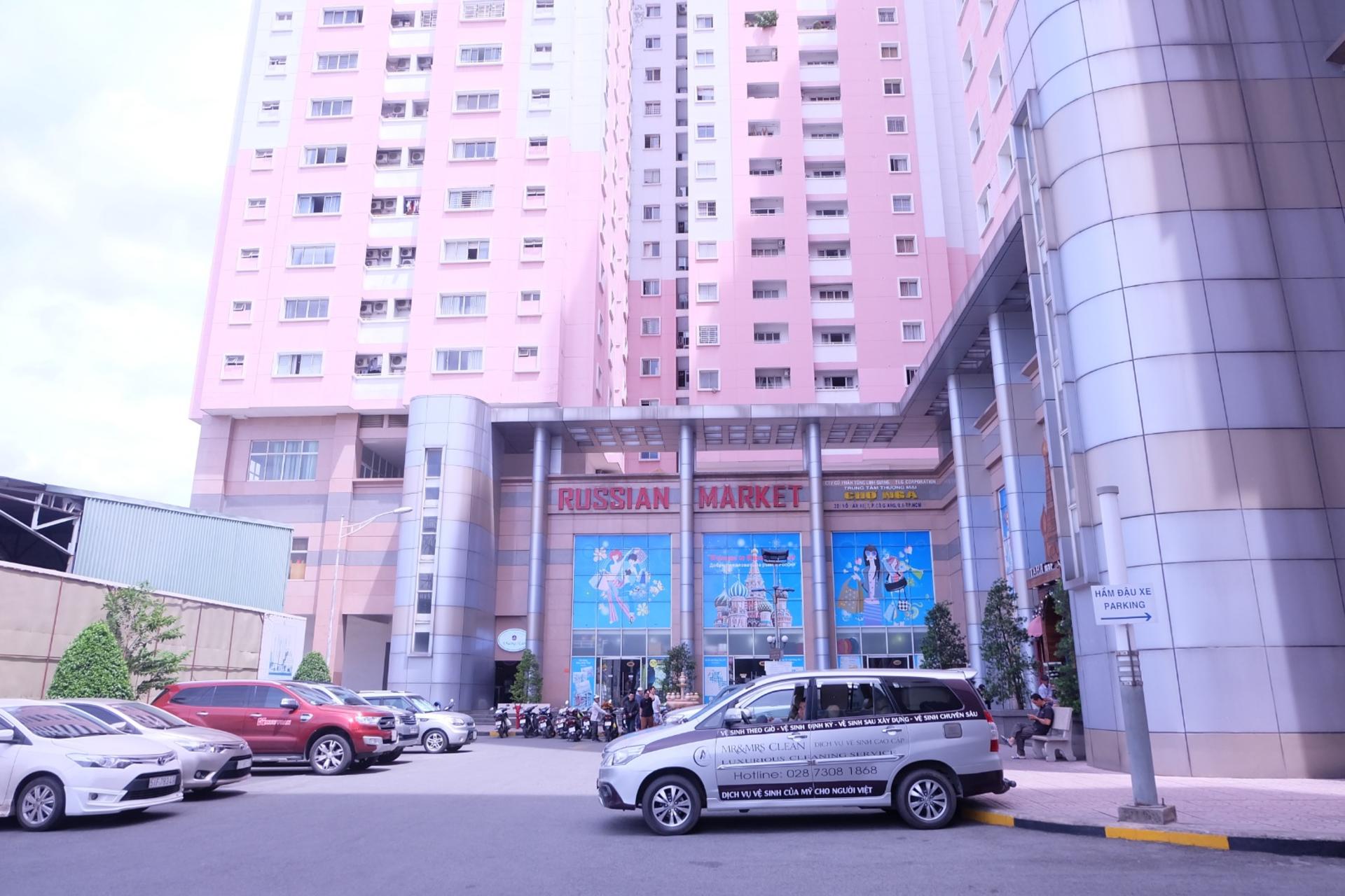 Saigon Shopping Experience by Motorbike - Thumbnail 4
