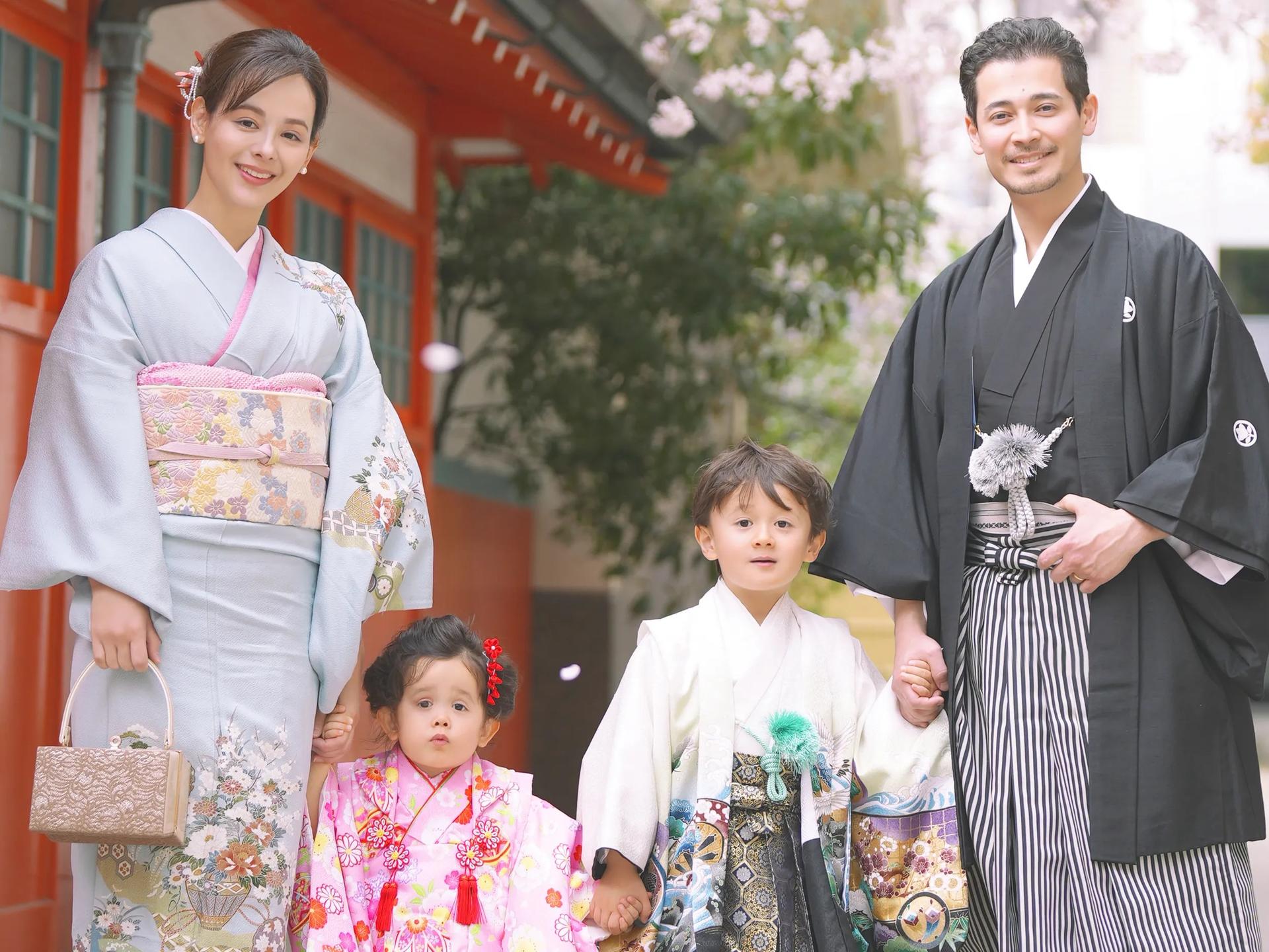 Authentic Japanese Kimono Rental and Photography Experience (Osaka Castle, Namba Shrine, Street Snap Walk) - Thumbnail 14