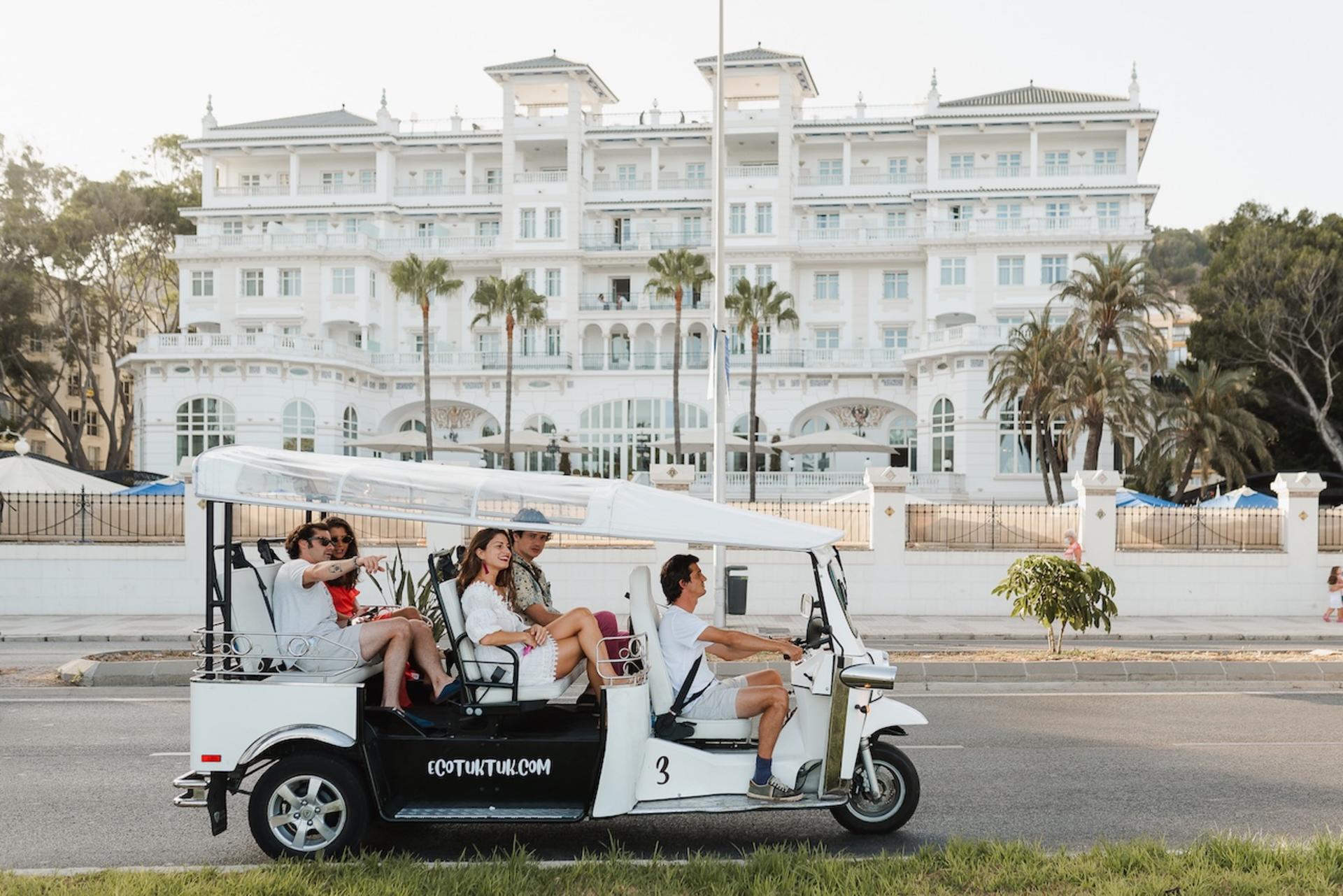 Private Eco Tuk Tuk Tour in Malaga - Thumbnail 10