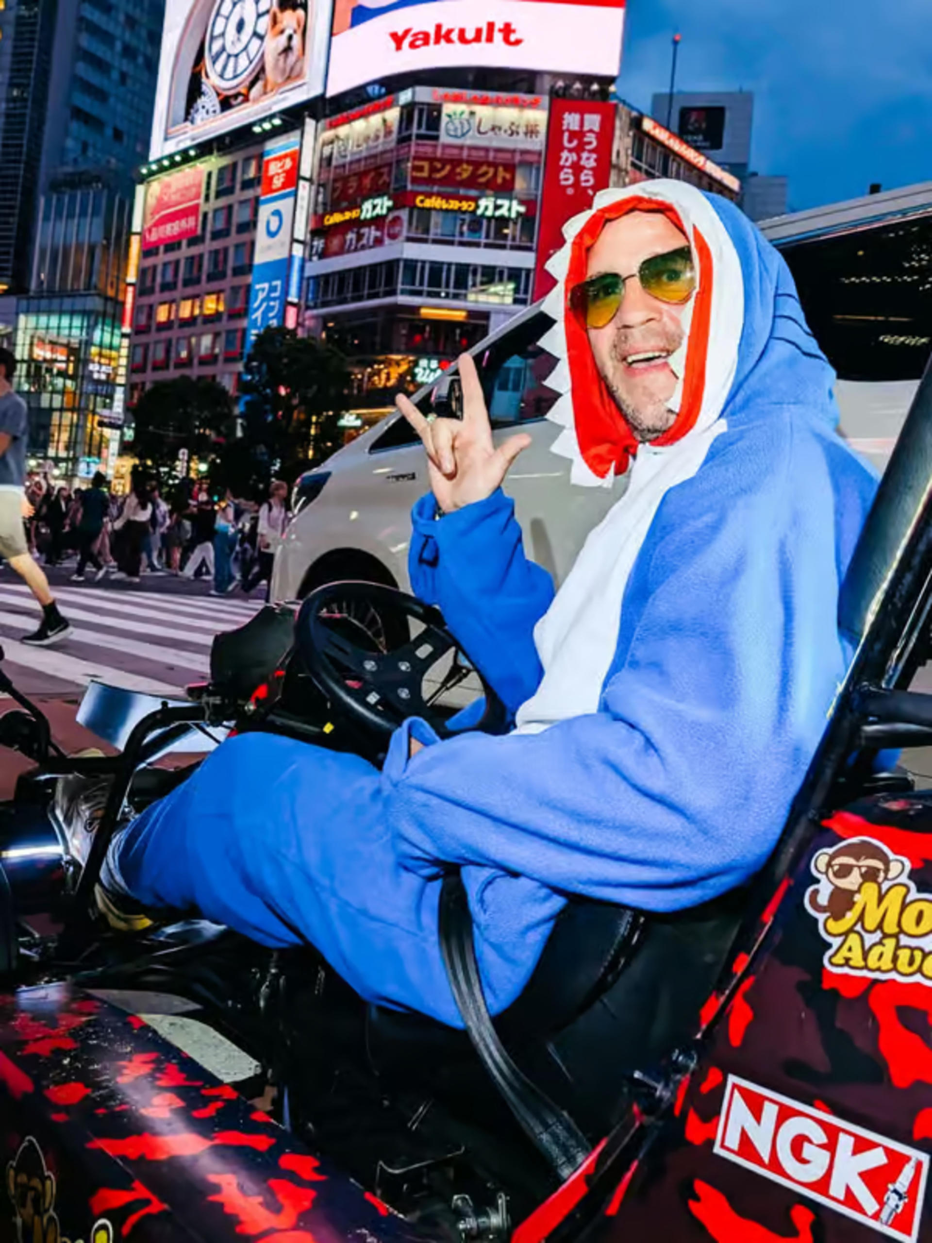 Iconic Tokyo: Ride Through Shibuya, Meiji & Harajuku - Thumbnail 3