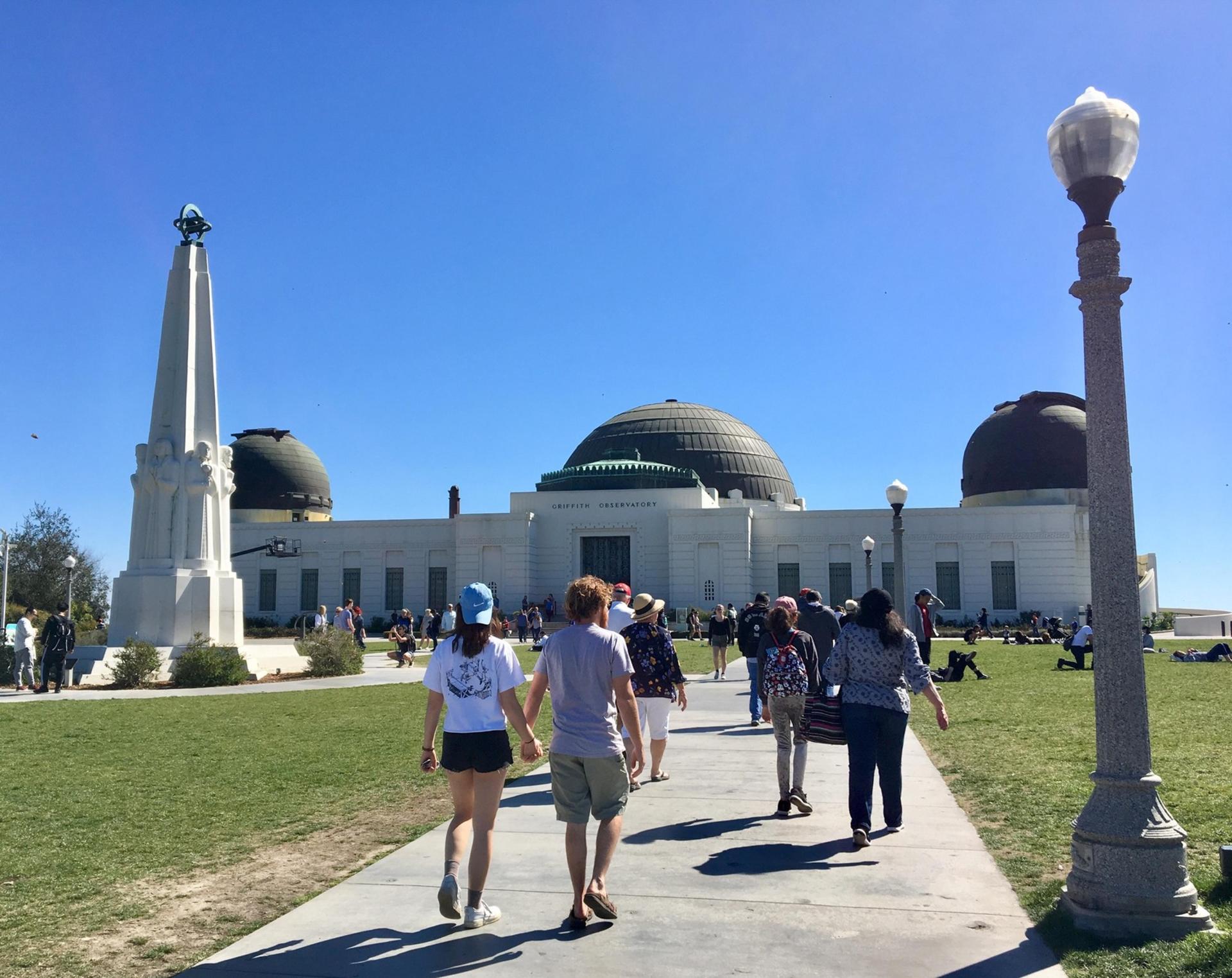 LA City and Beaches Iconic Day Tour with Optional Transfers - Thumbnail 22
