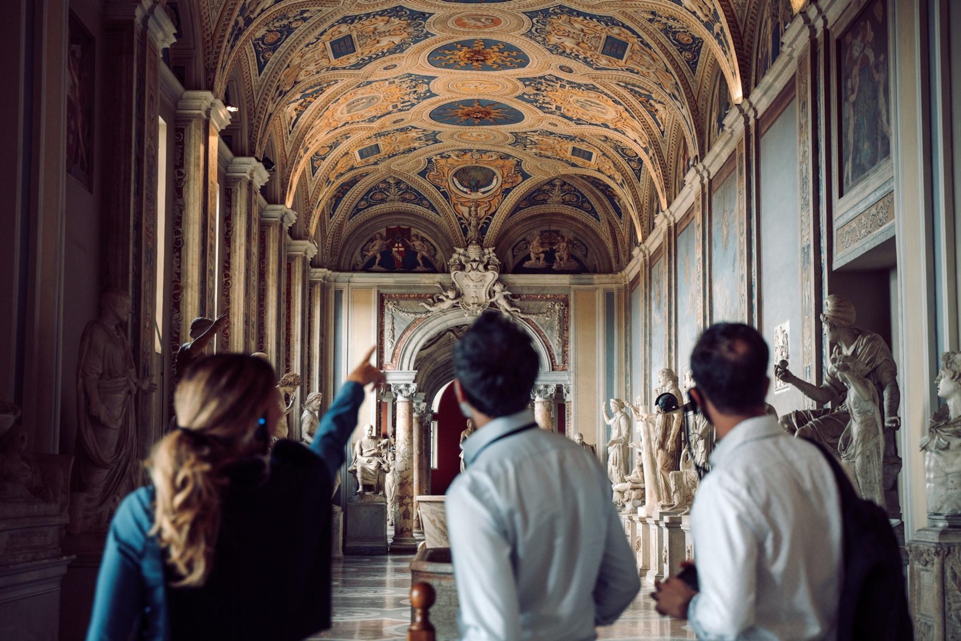 Vatican Museums & Sistine Chapel with COMBO Colosseum - Image 1